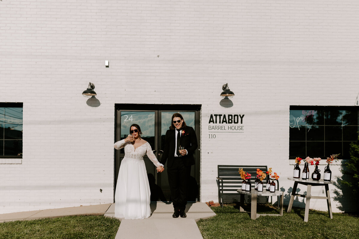 wedding at attaboy barrel house ally lopez events (10)