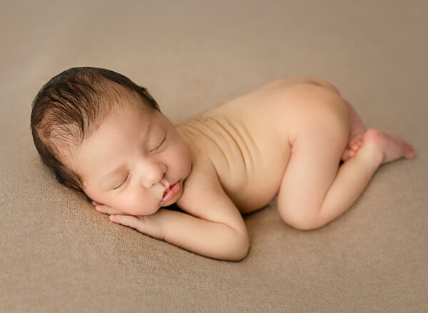 newborn-photos-11