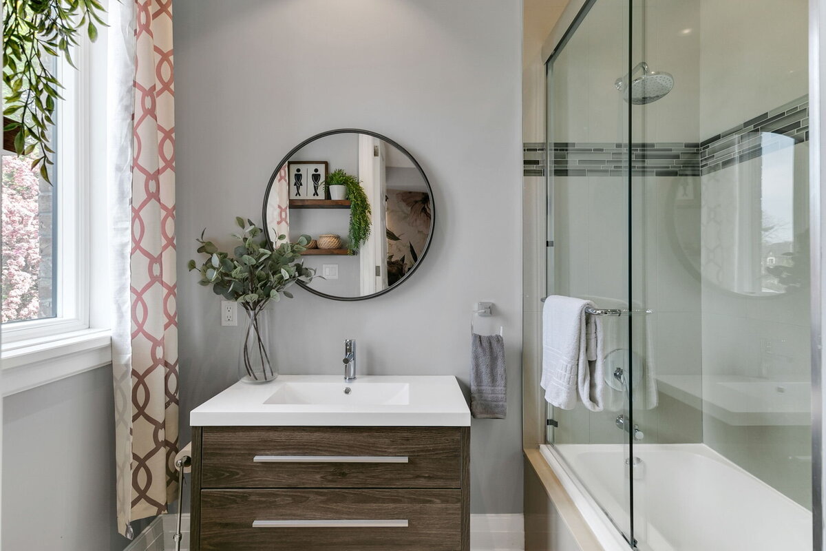 54-web-or-mls-29_001_Second Ensuite