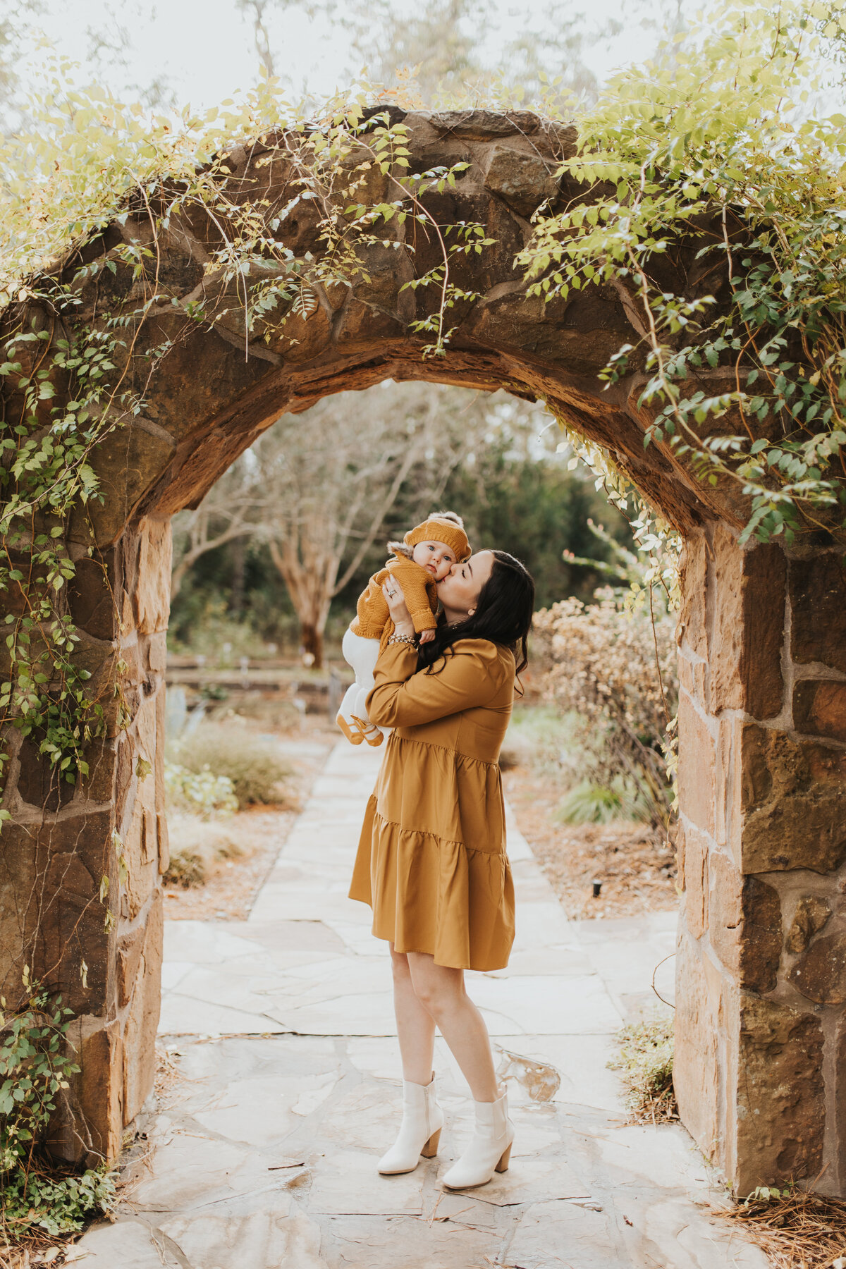 mom with daughter during texas family photos
