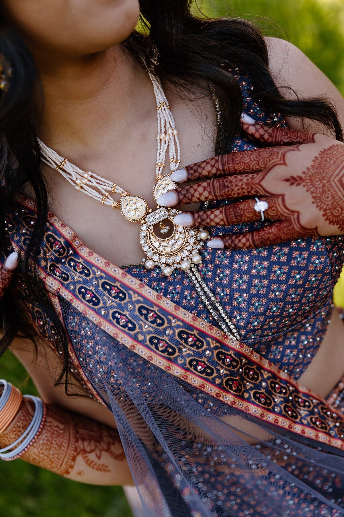 Nichole-Babiez-Photography-wedding-photographer-indian-wedding-photographer-mendhi-sangeet-baraat-luxury-chicago-illinois-marriott-schaumburg-24