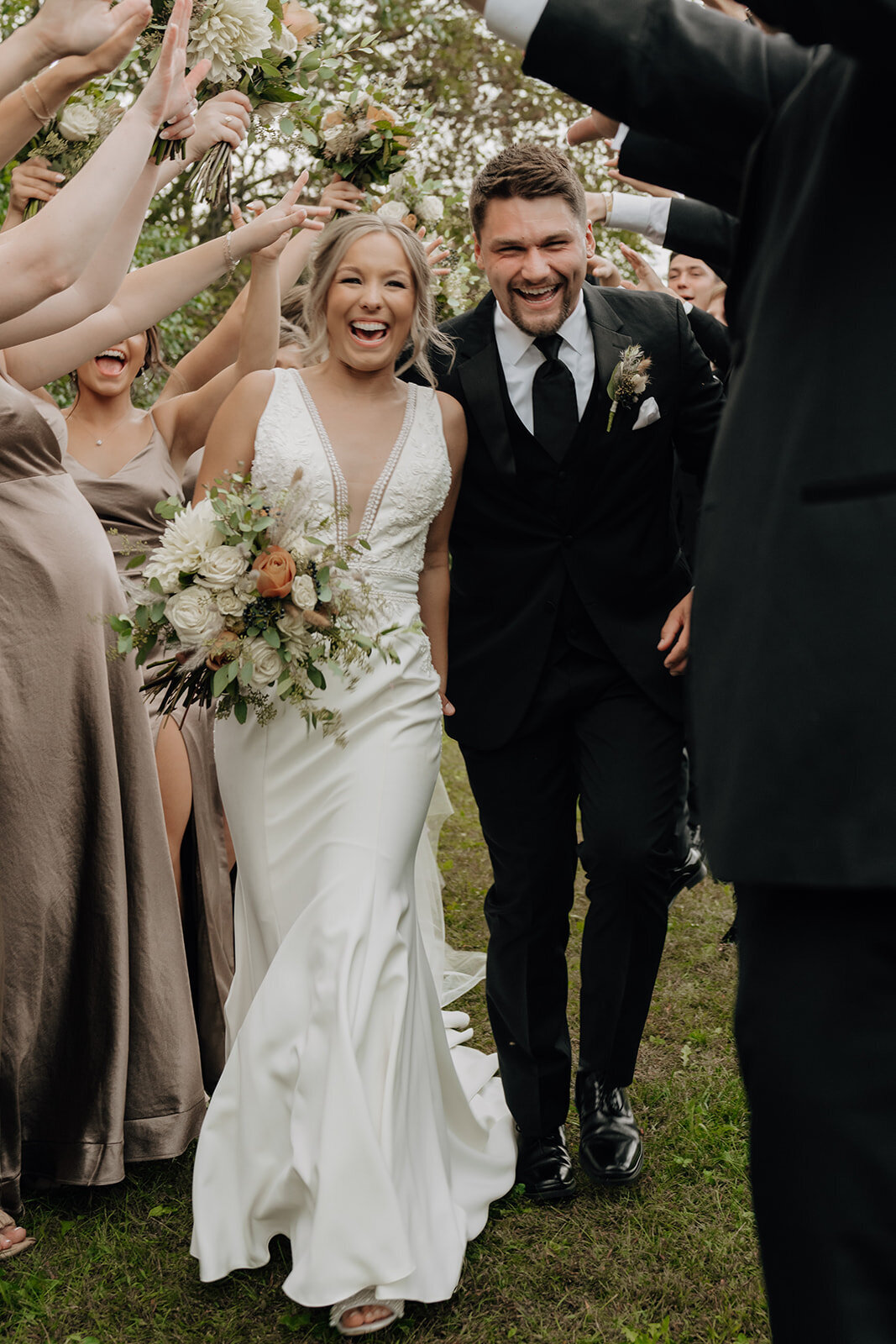 elegant-lilydale-wedding-19
