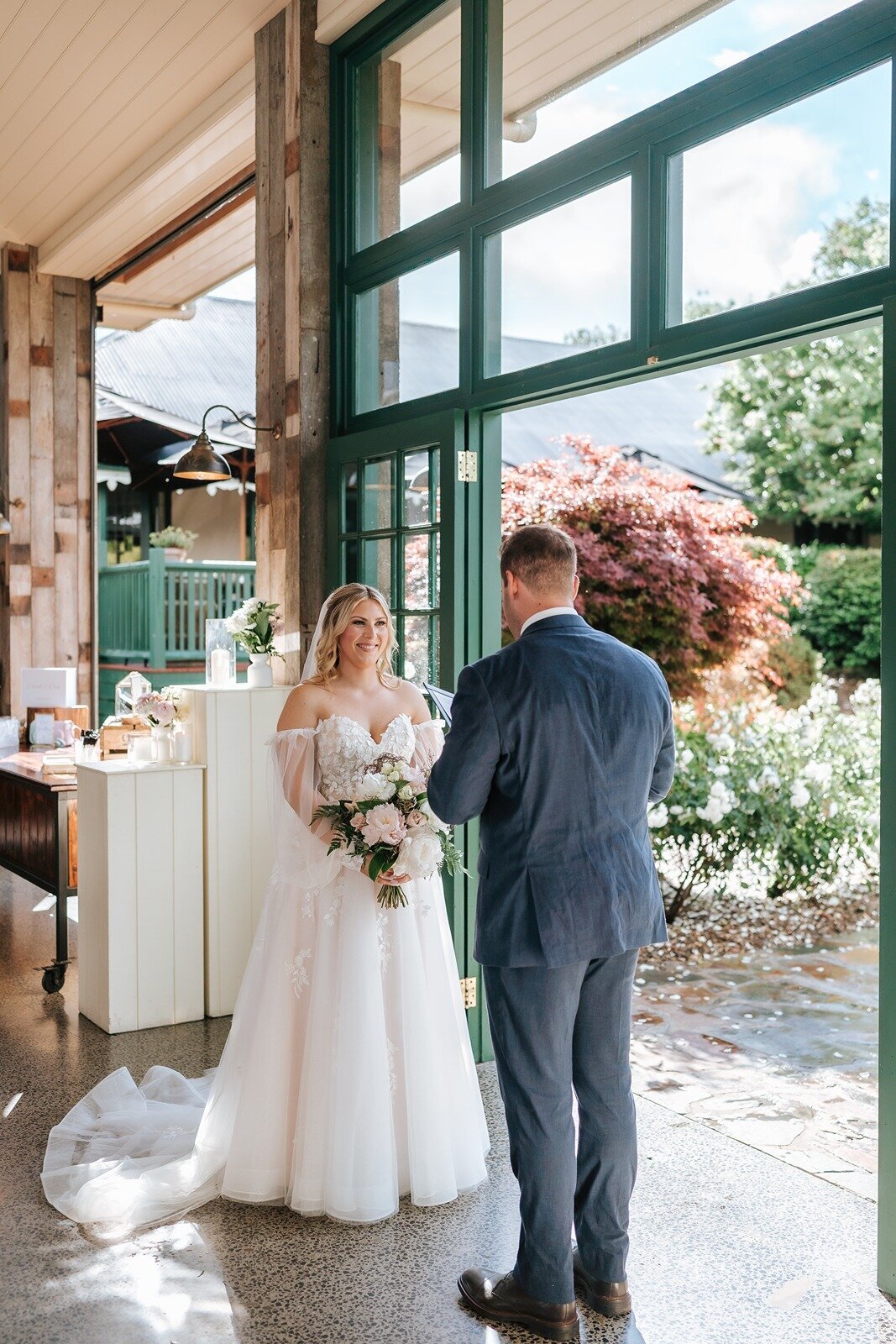 Elope-styled-micro-small-intimate-wedding-elopement-flowerdale-estate14