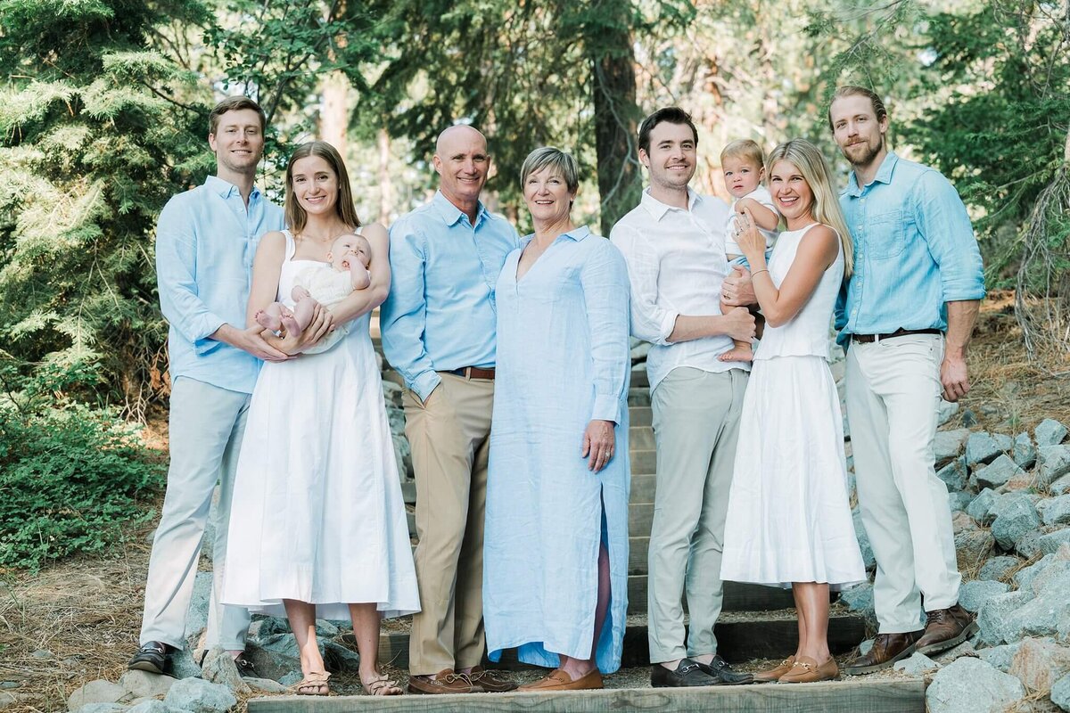 annie x lake family portraits_12
