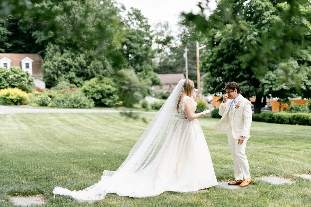 Hudson-Valley-New-York-Wedding-Chelsea-Brooke-Events9