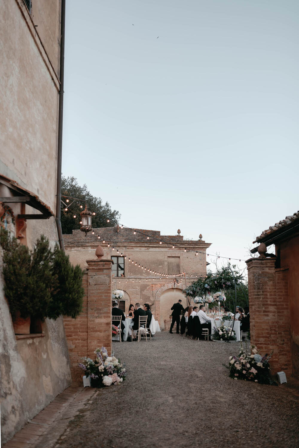 Flora_And_Grace_Tuscany_Editorial_Wedding_Photographer-970