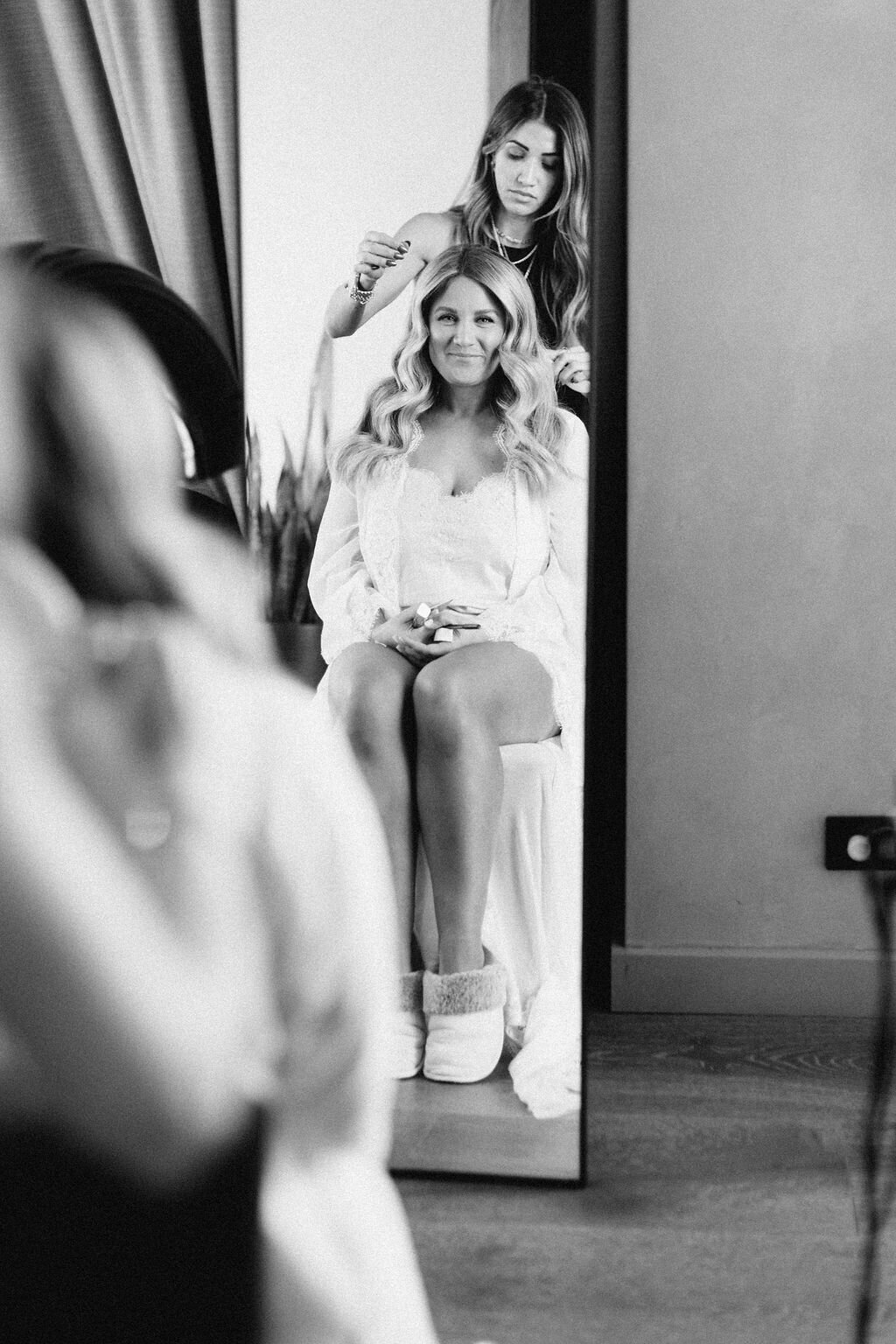 bride getting ready at Nobu Hotel