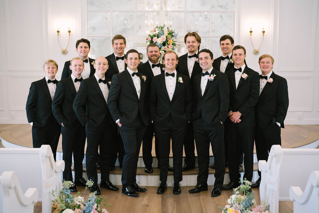 Ellen-Ashton-photography-Dallas-wedding-Photographers-The-Nest-At-Ruth-Farms6