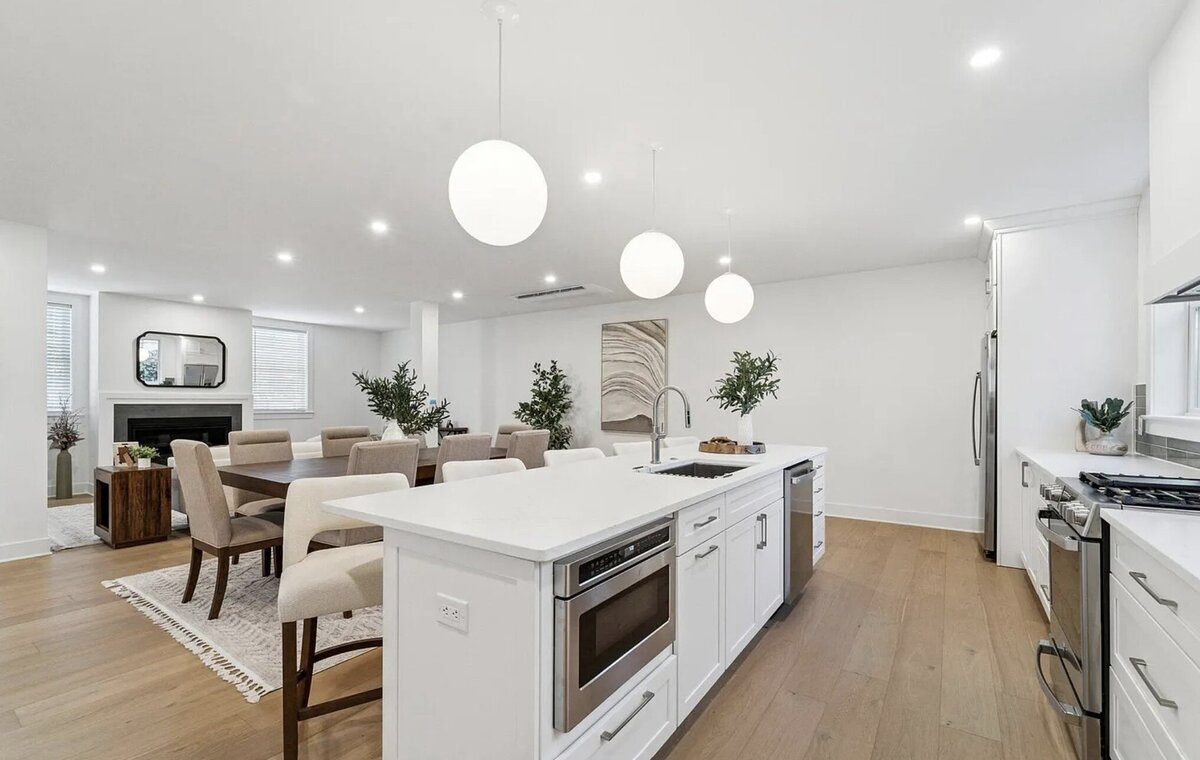 Kelly DeTommaso Elegant Transitions Ambler Unit B - Great Room 1