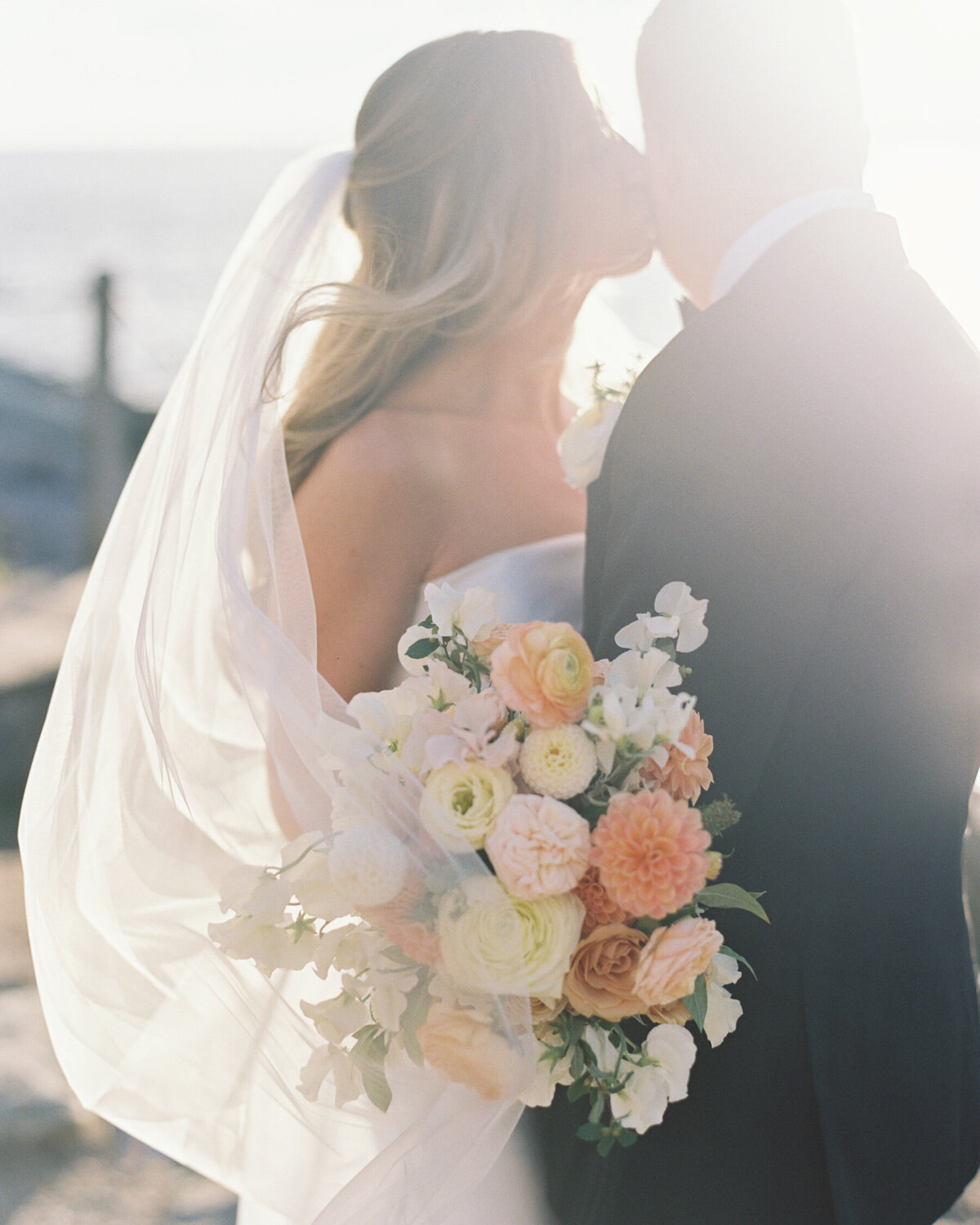 Emily March Photography Wilmington, North Carolina and Destination Wedding Engagement Photographer Heirloom Photography for Memorable Gatherings Light Airy Sentimental Imagery Images Weddings_Castle Hill Inn Wedding - 058