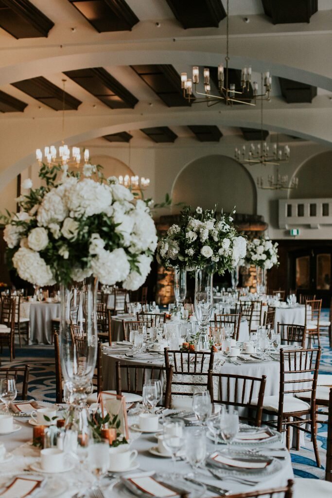 Stunning Chateau Lake Louise Wedding in Victoria Ballroom