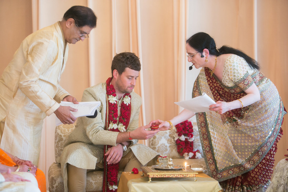 South-Asian-Wedding-Stonegate-Banquet-Center-072