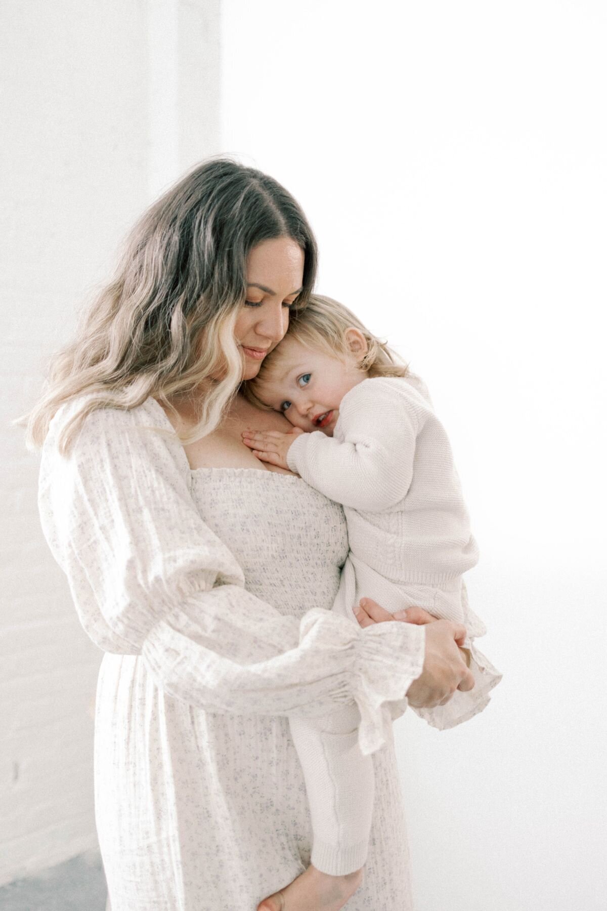 Jacob & Brielle Photography - Motherhood Photography