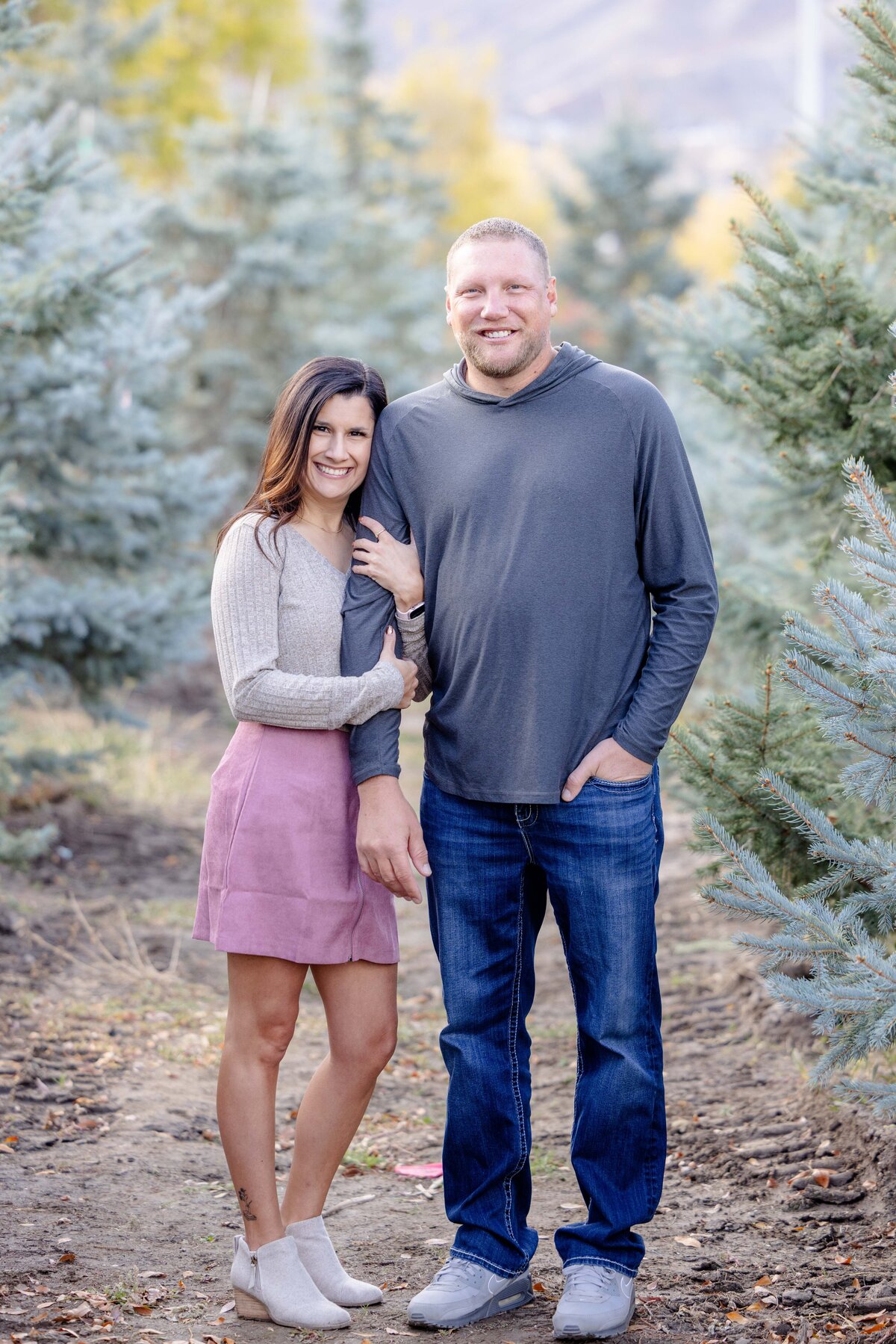 Utah-County-UT-Christmas-Tree-Farm-Mini-Session-Magnolia-and-Grace-Photography-Co-ChelseaL-# (1)-12