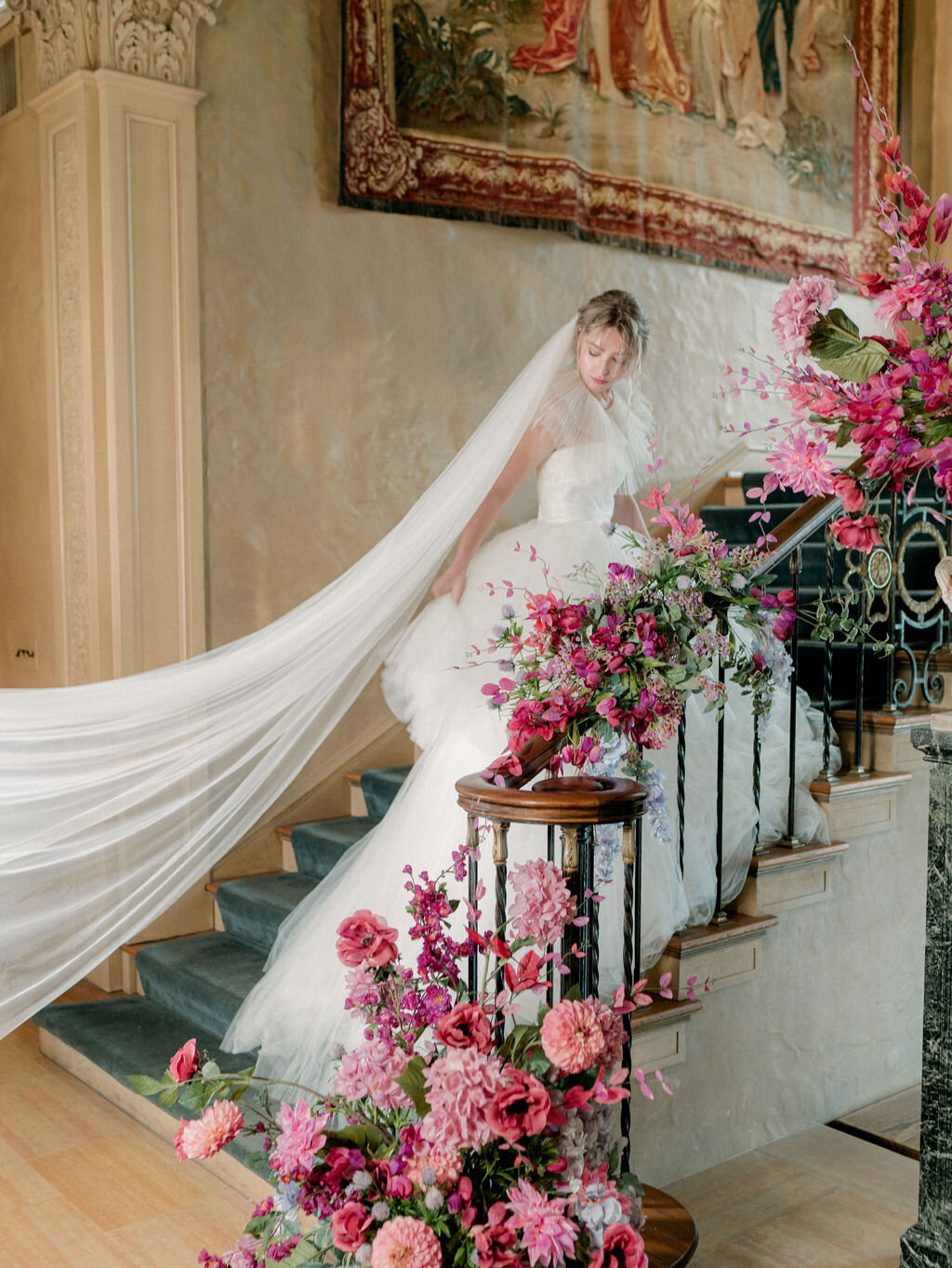 02-philbrook-museum-pink-tented-wedding