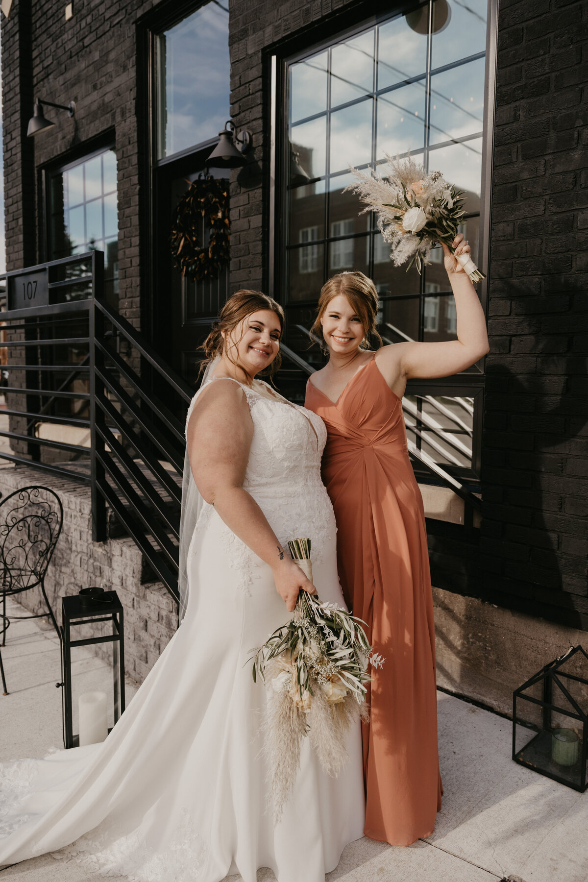 Bride and Maid of Honor's formal photo.
