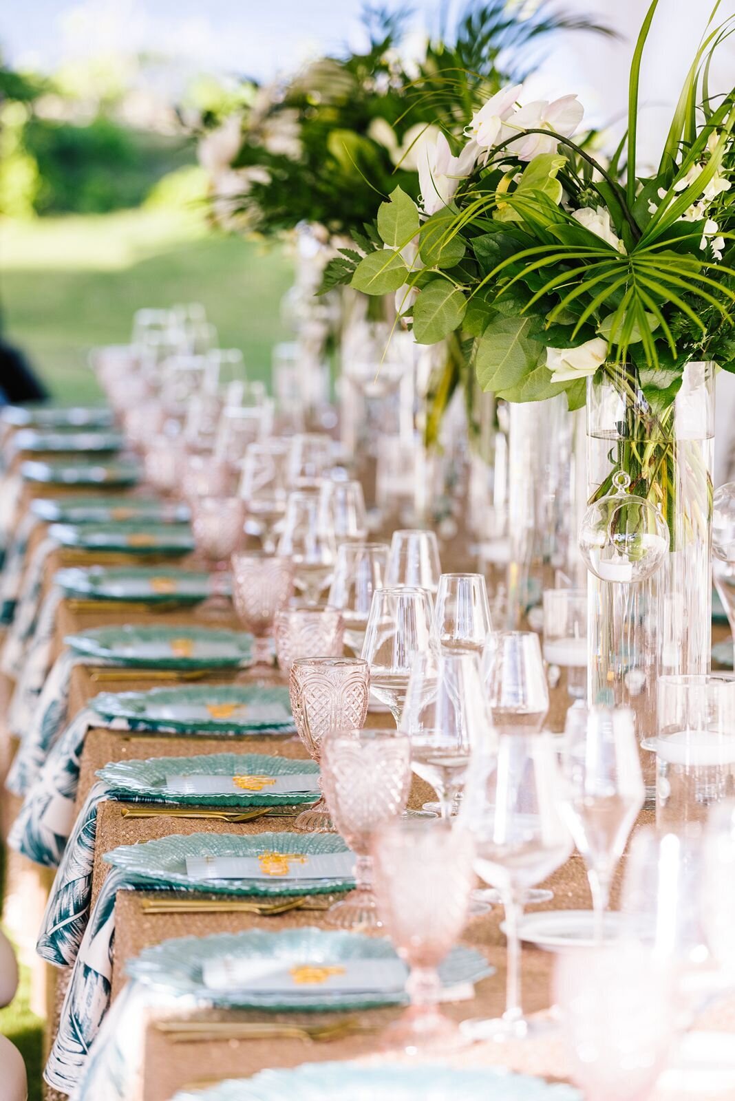 champagne-aqua-tablescape-november-wedding