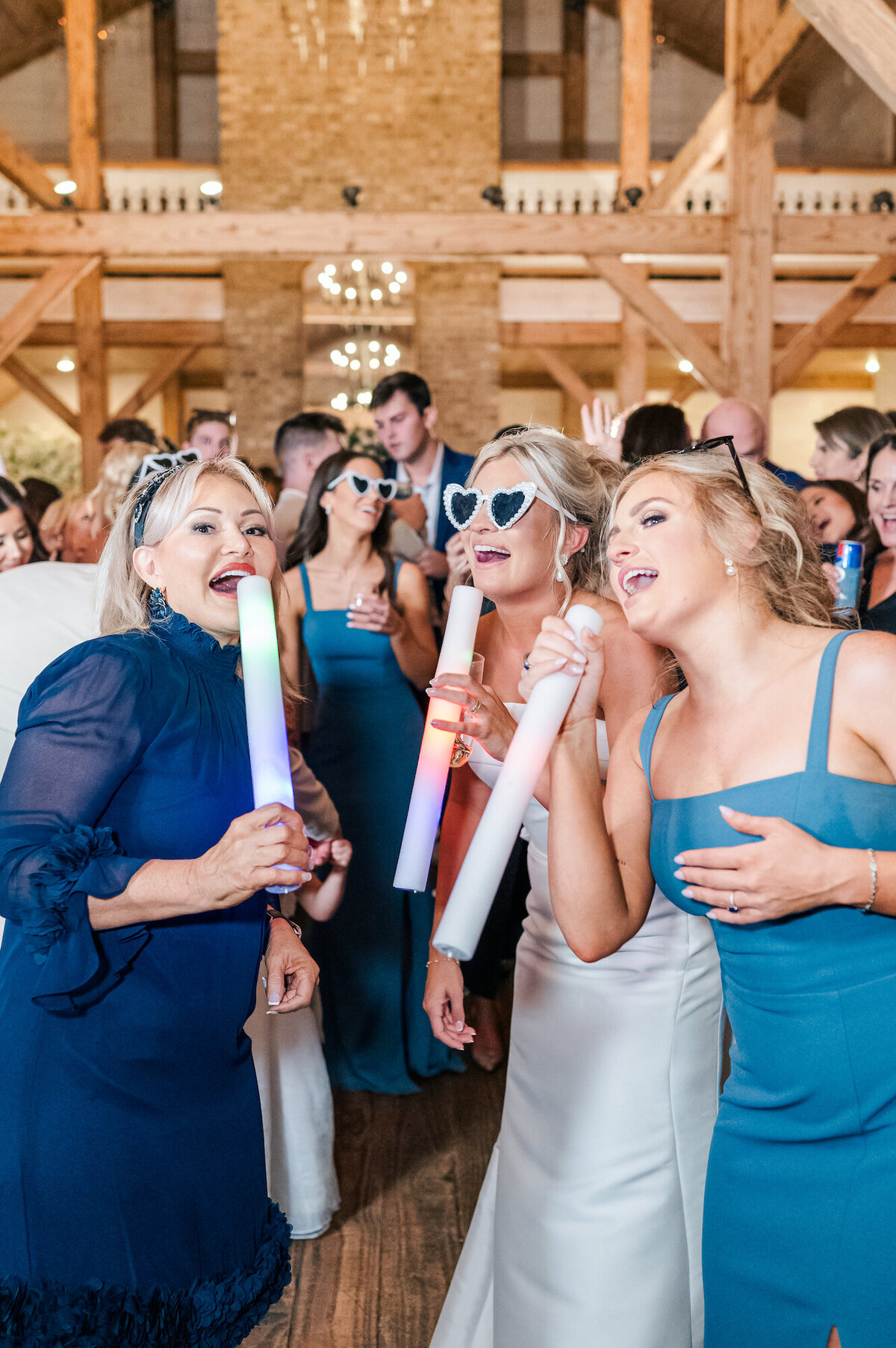 white-magnolia-november-wedding-kentwood-louisiana-96