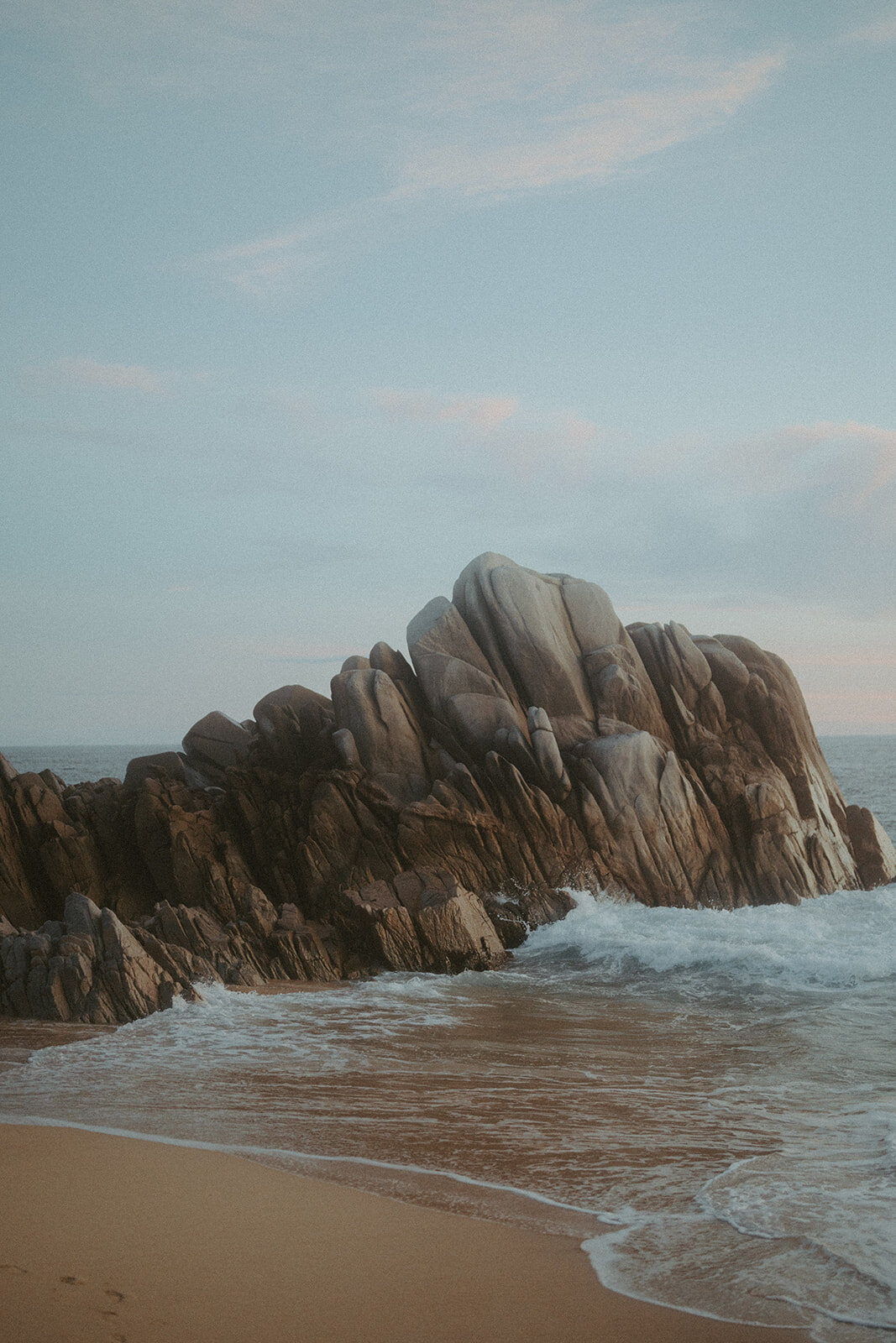 Loraleah Marie Photography | Cabo Mexico | Wedding | Destination wedding | Cancun Mexico | travel photographer | Hard rock resort_-196