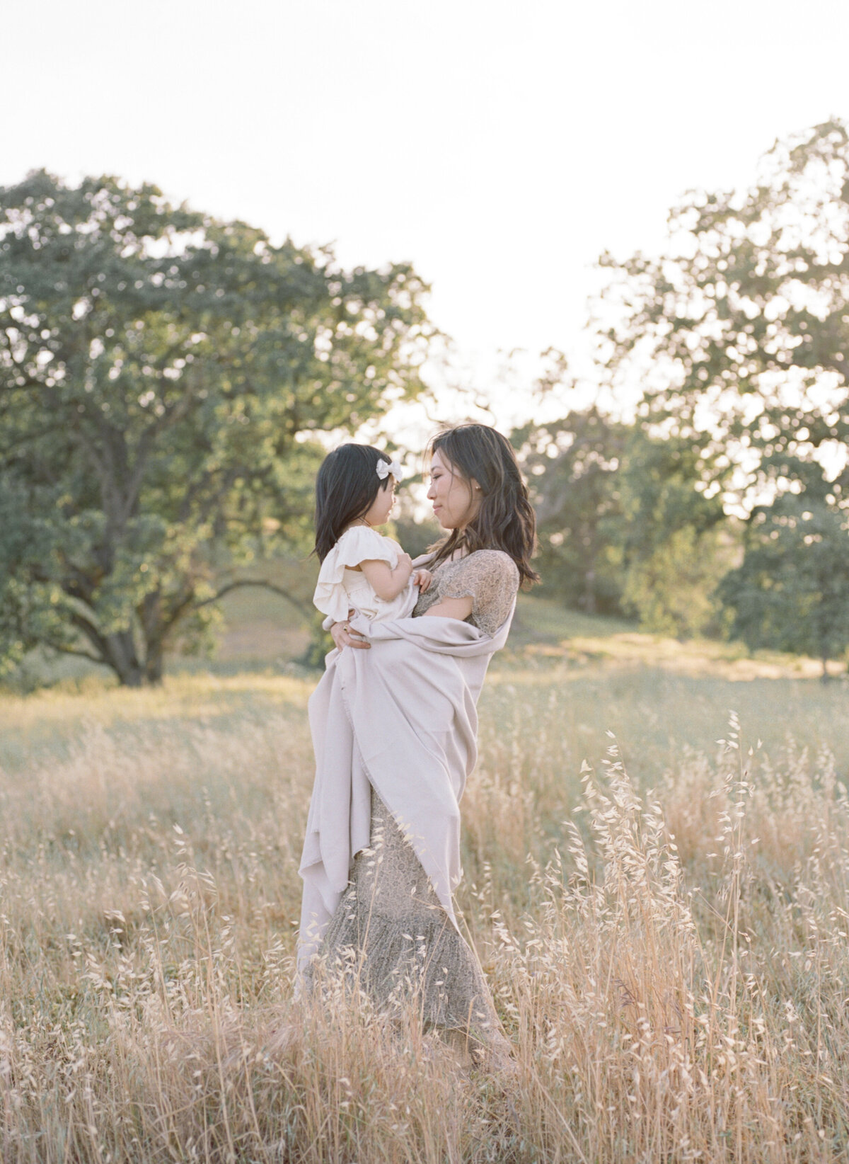 Kristin Dinsmore Photography Fine Art Motherhood Family Maternity Photographer Bay Area California Film Photo Timeless Classic Refined Northern Cali10