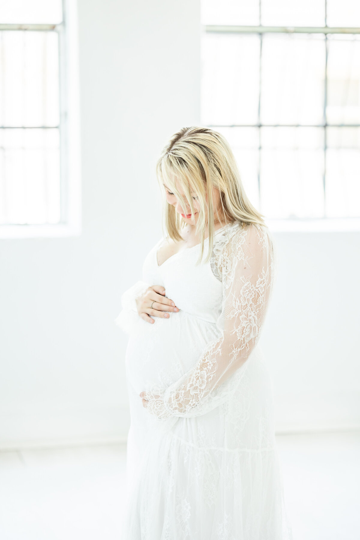 fort-worth-studio-maternity-photographer-natural-light-38