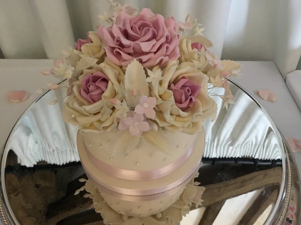 dusky_peony_cakes_sussex__7_