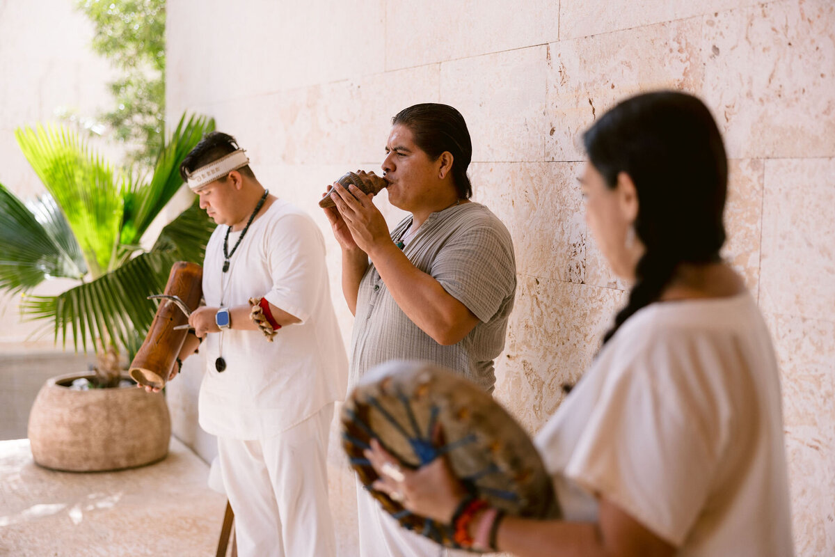 005-larissa-cleveland-mexico-etereo-auberge-wedding-cabo-