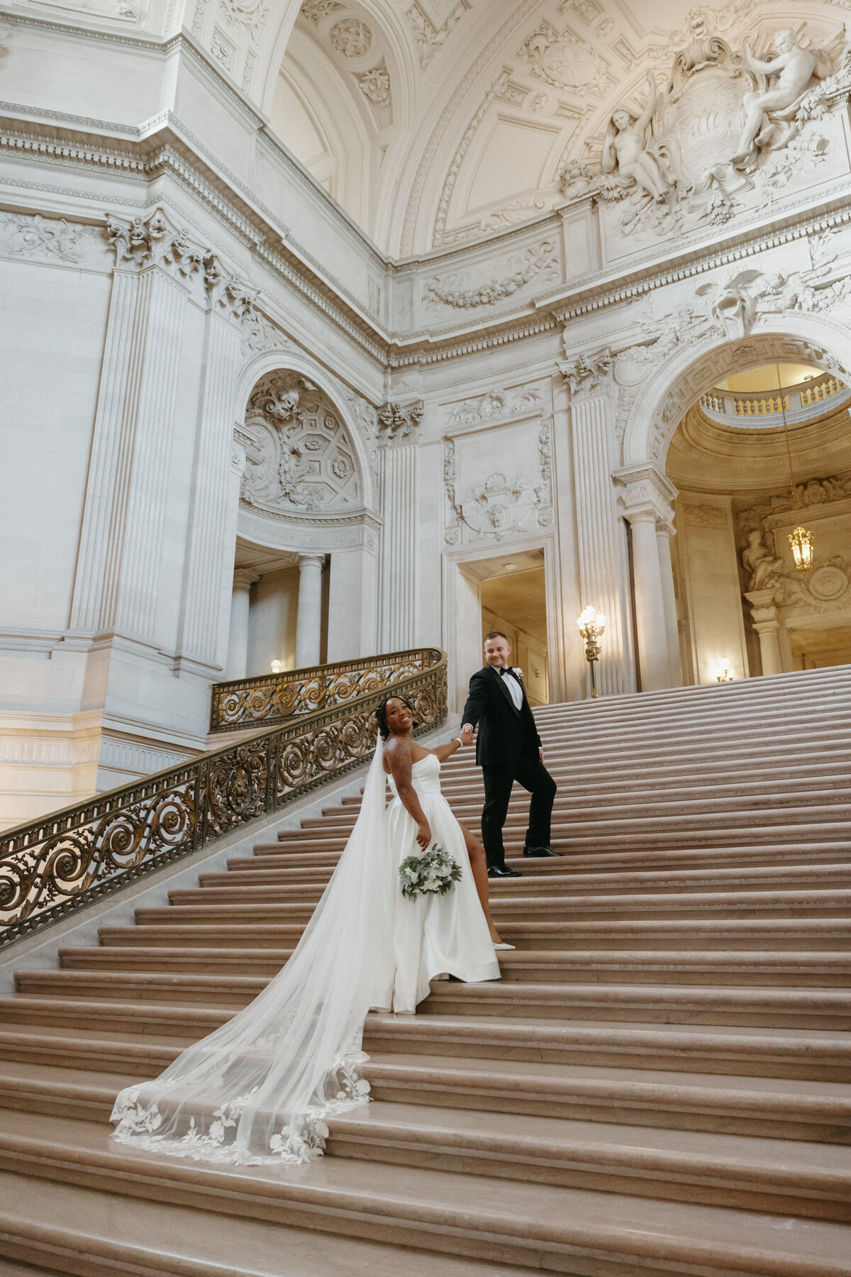 skyler-maire-photography-san-francisco-city-hall-wedding-17