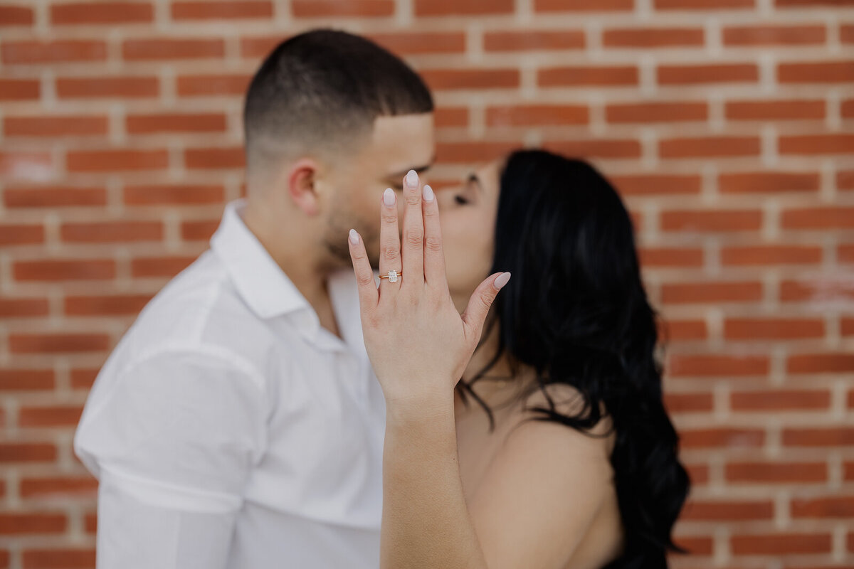 engagement-session-jersey-city-liberty-state-park