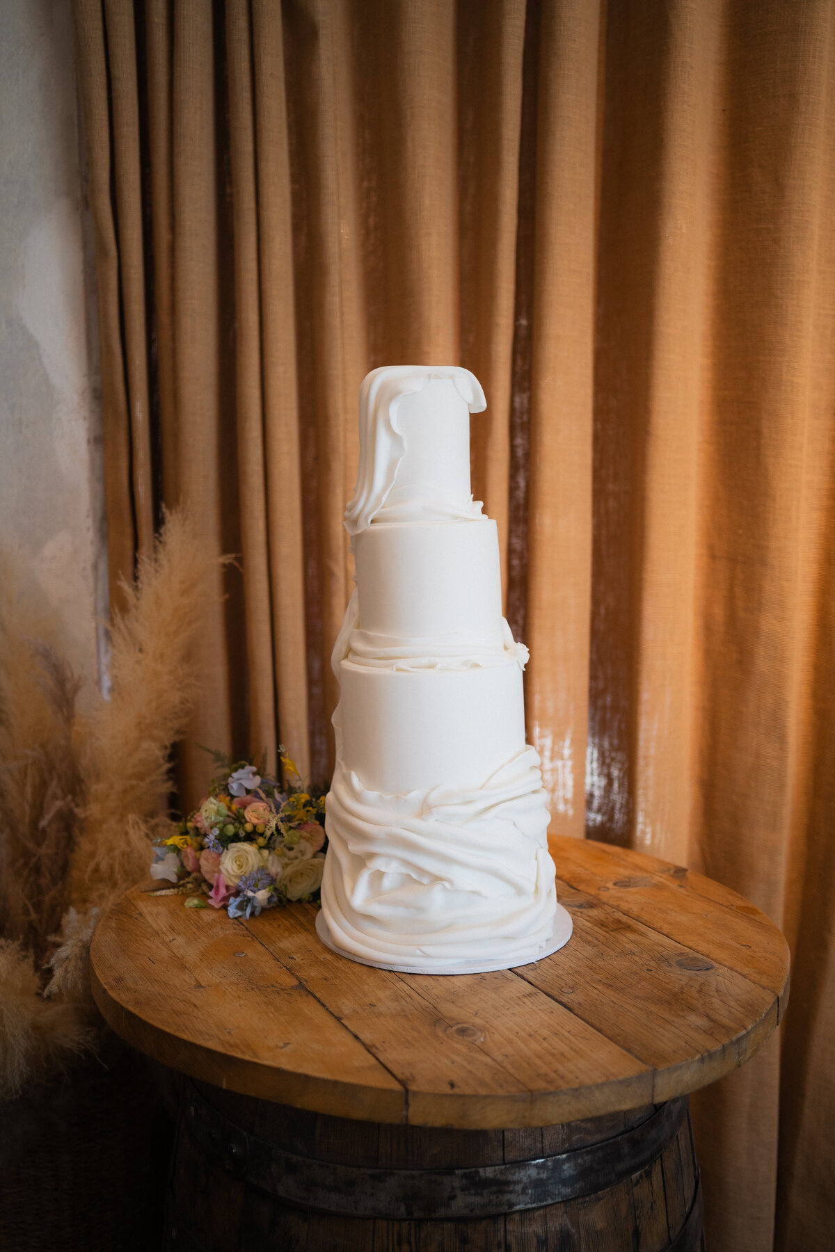 georgia-michael-wedding_runa-farm_elee-smith-photo-24