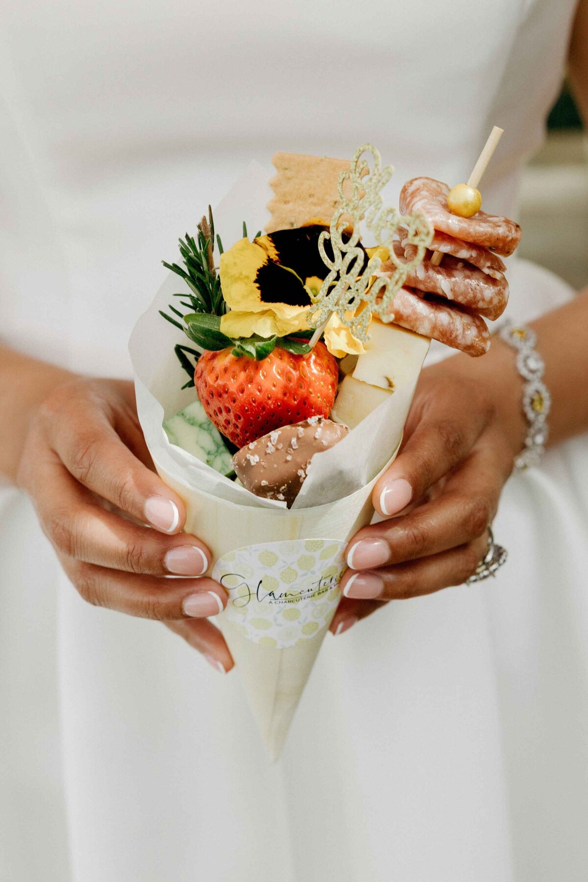 Katherine-Krakowski-Barnswallow-David-Girard-Sacramento-Weddings-Layout_0039