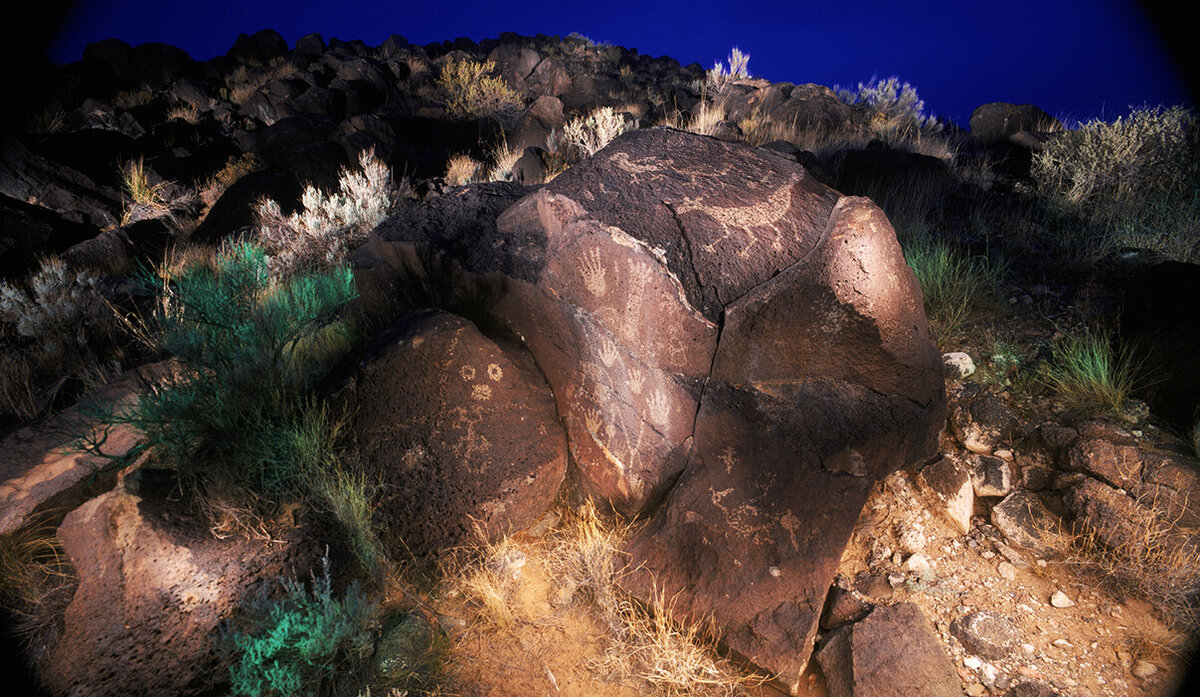 Handprints_Piedras Marcadas