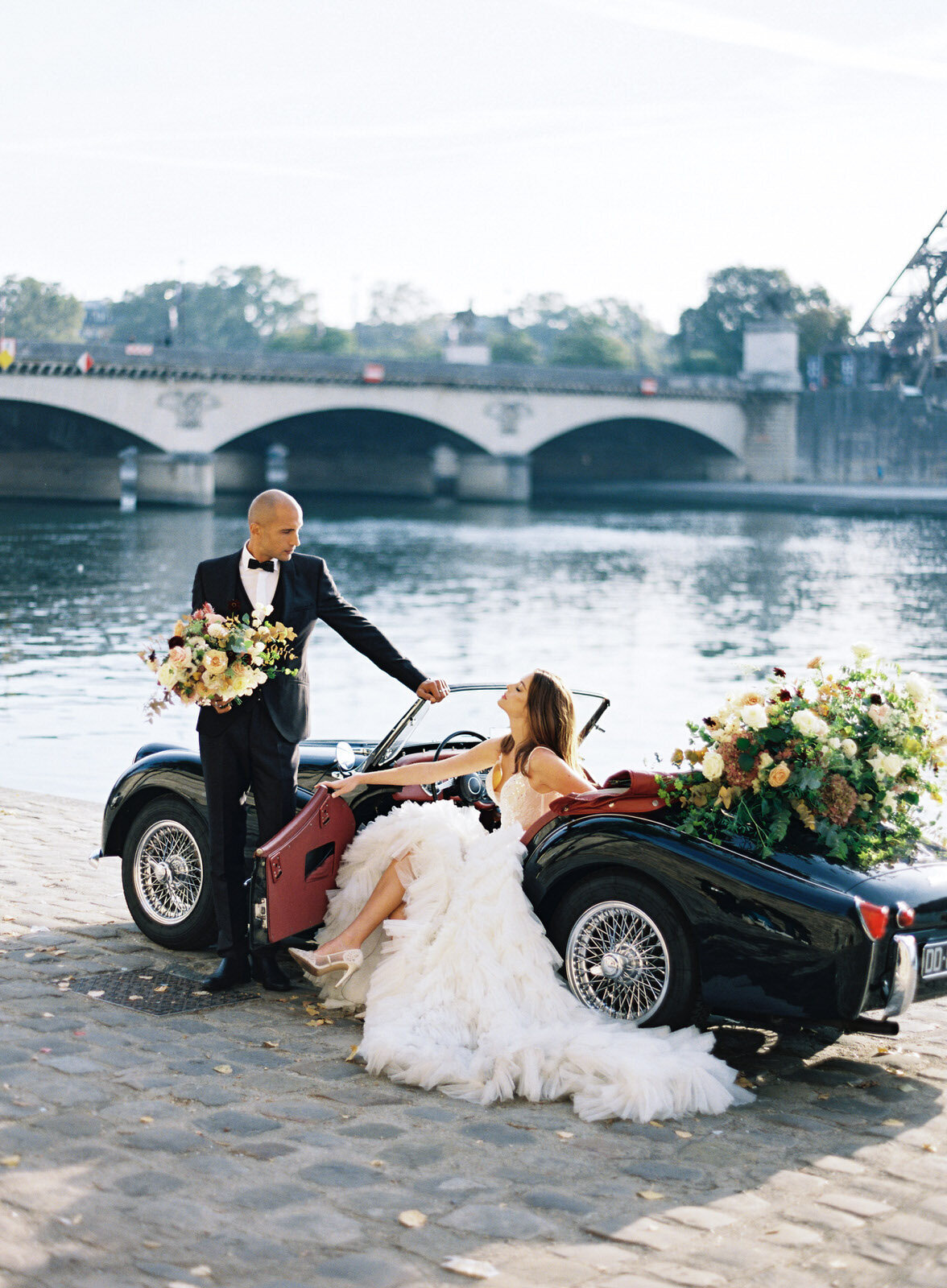 Modern Film Wedding Photography in Paris France 8