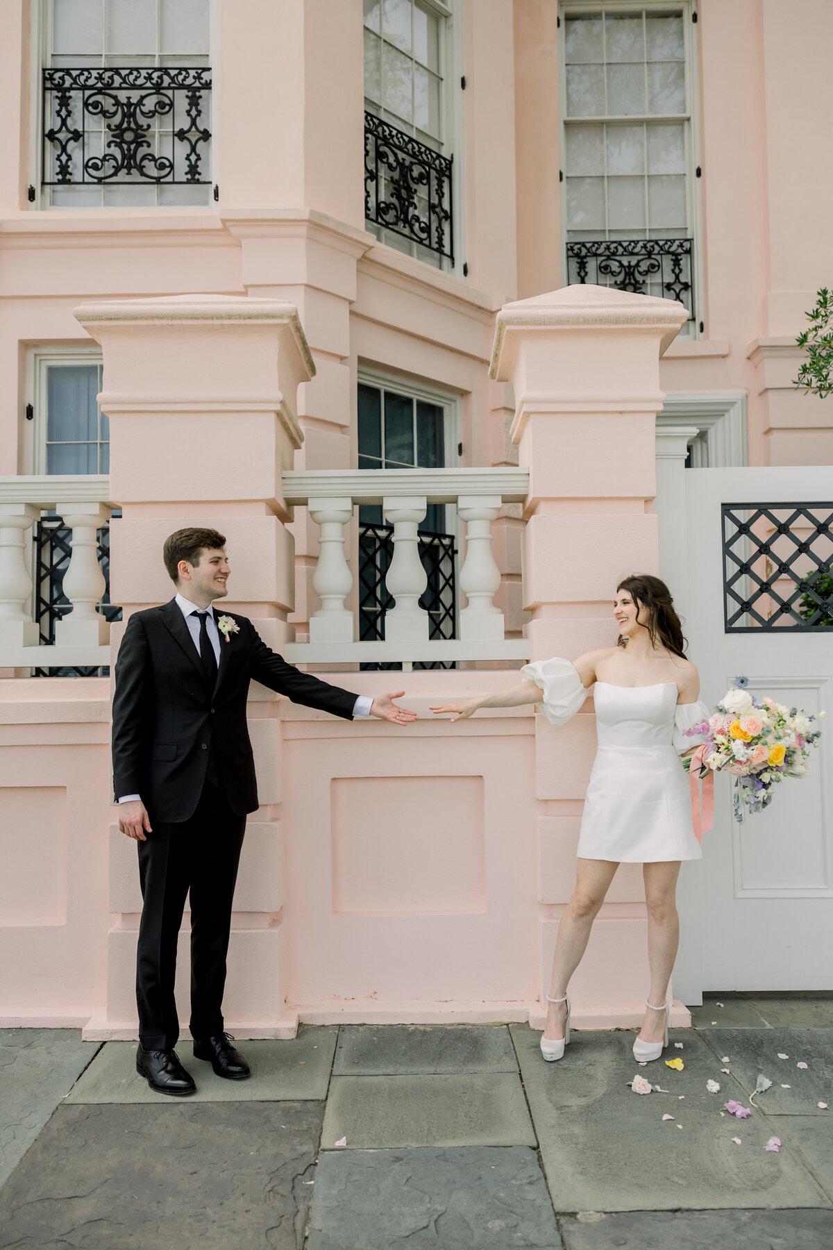 05.30.2025-Historic-Charleston-Elopement-Photos-by-Elizabeth-Ladean-Photography-0077