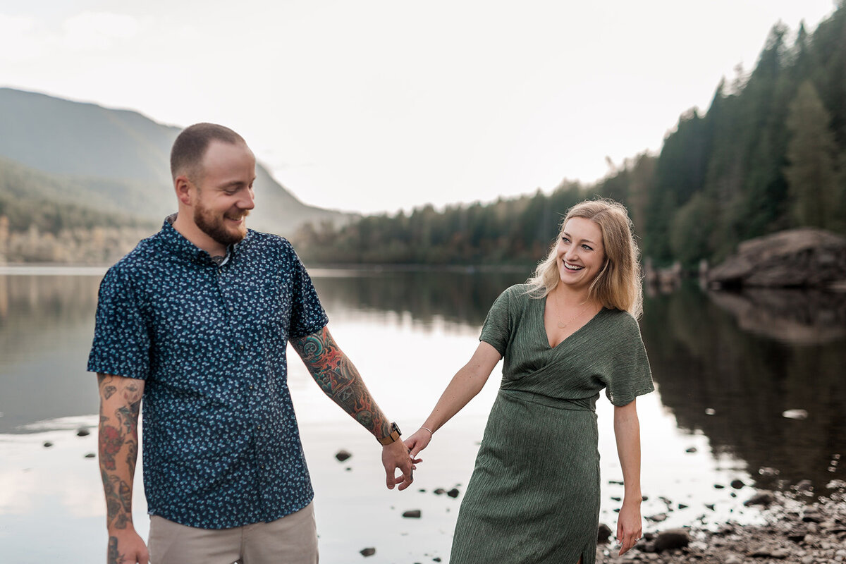 Mount-Si-Engagement-Megan-Montalvo-Photography-38