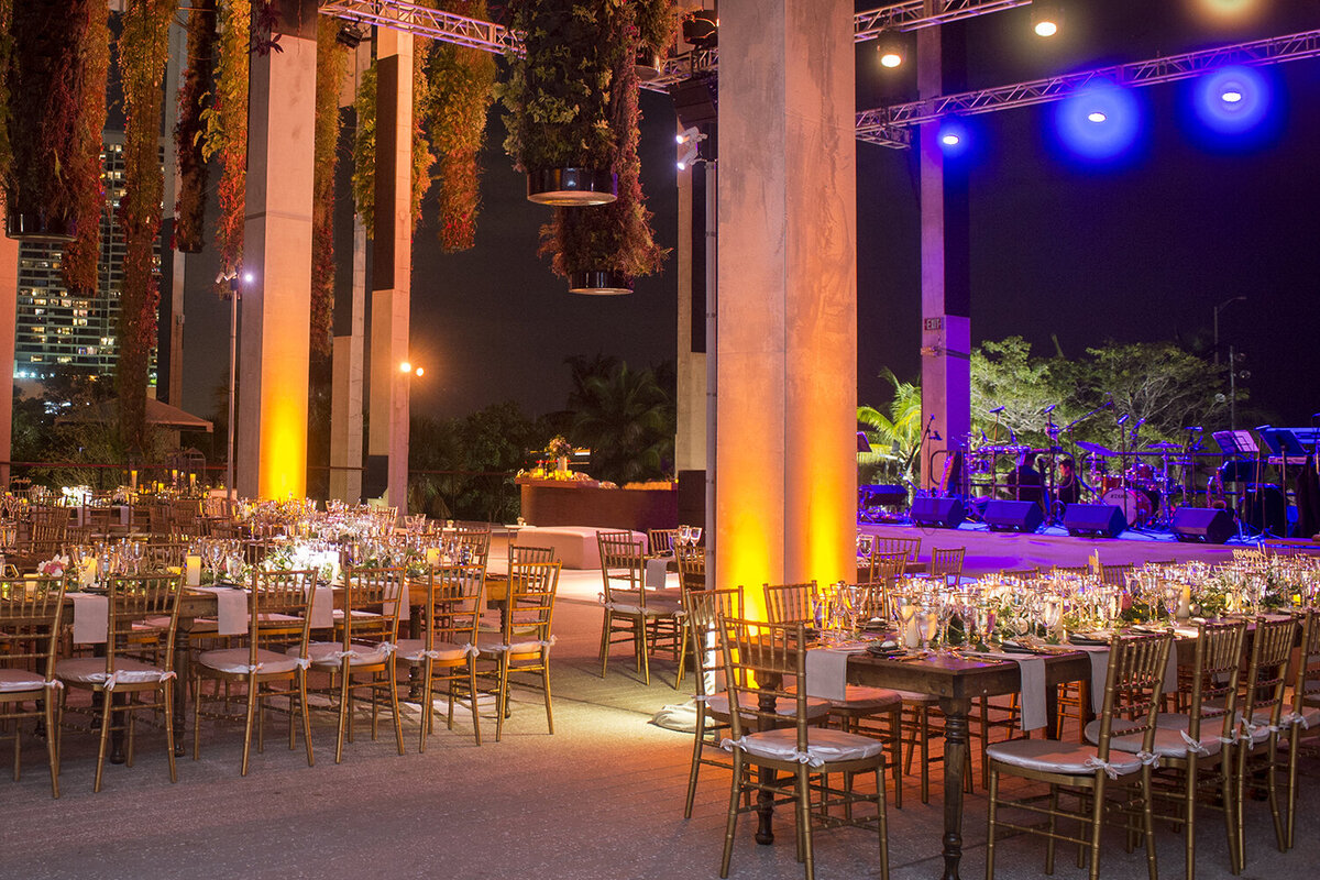 00009-organic-wedding-perez-art-museum-miami-chris-weinberg-events