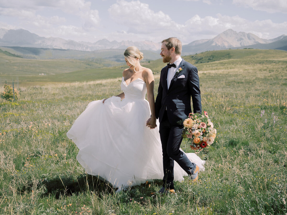 Callie x Eric. Schmid Ranch Wedding by Alp & Isle. First Look-73