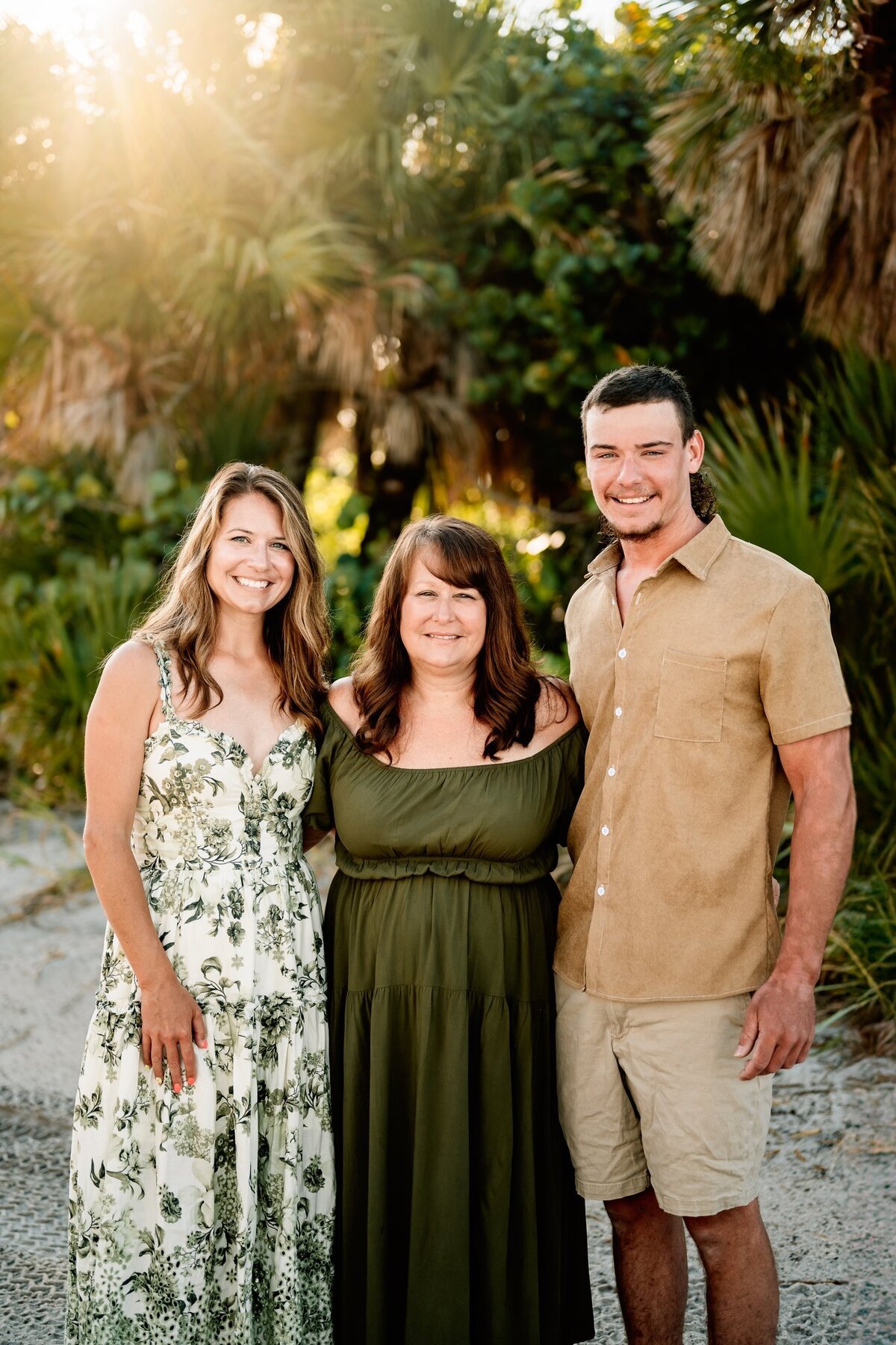 Shantie Family Portraits 2024 - Chasing Creative-2