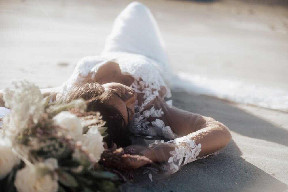 Daisy Randy Fenoli Bridals Reno Nevada Sand Dunes Katherine Krakowski Lake Tahoe Reno Photographer 15