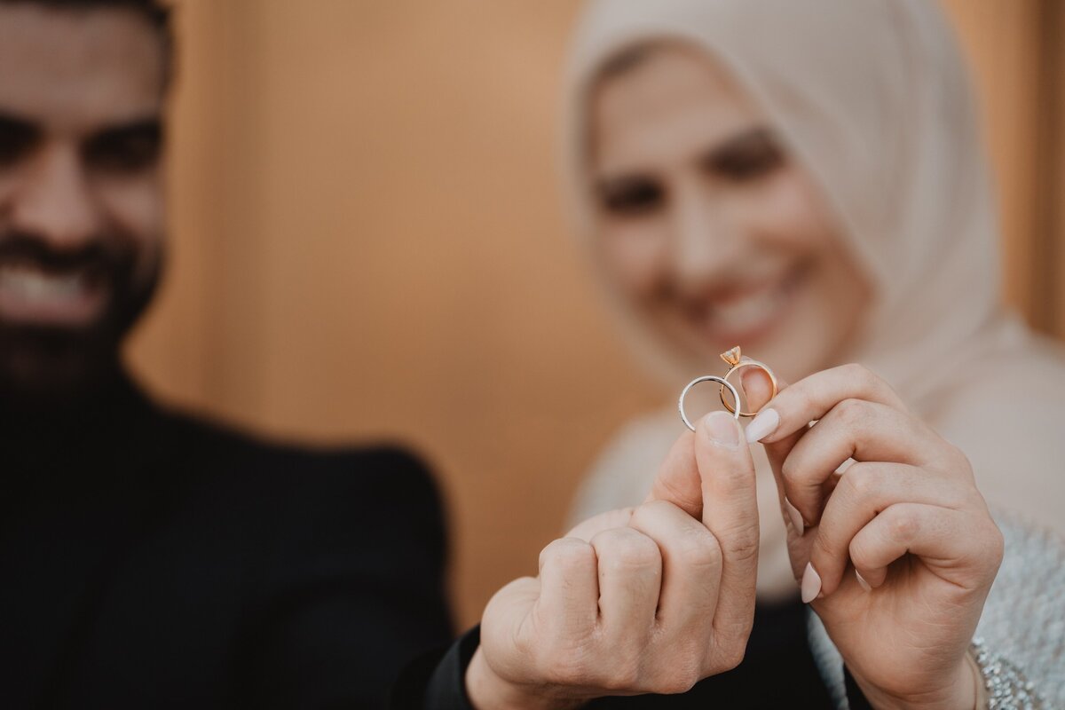 details-ring-engagement-photos