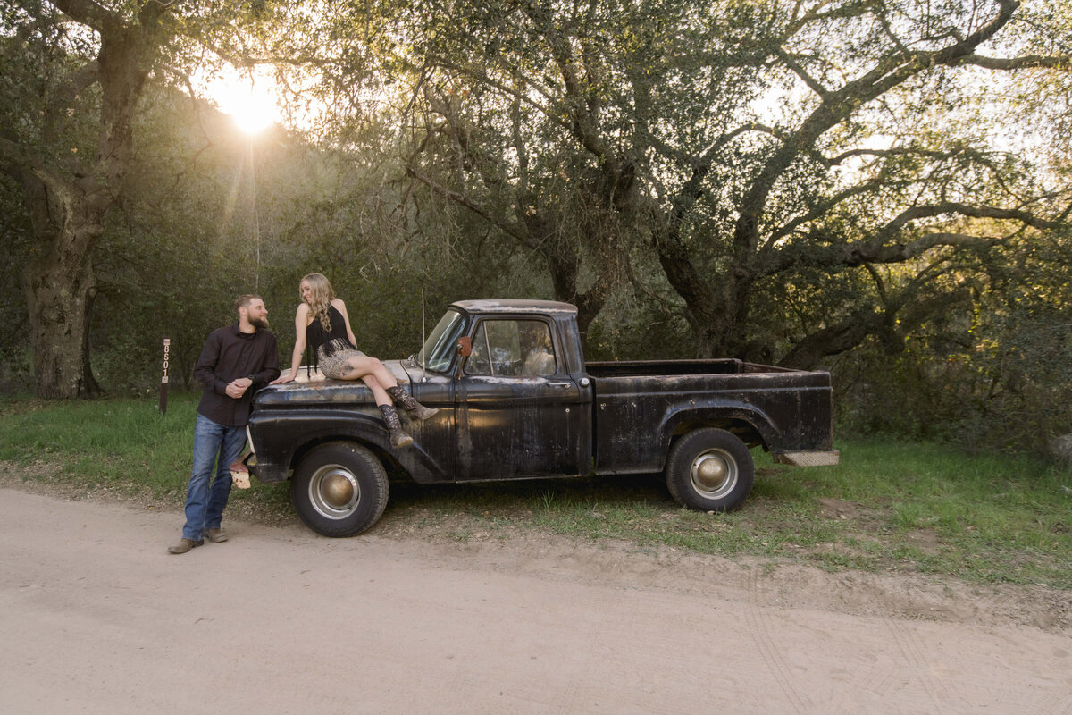 San-DIego-Engagement_Photographer_Country_007