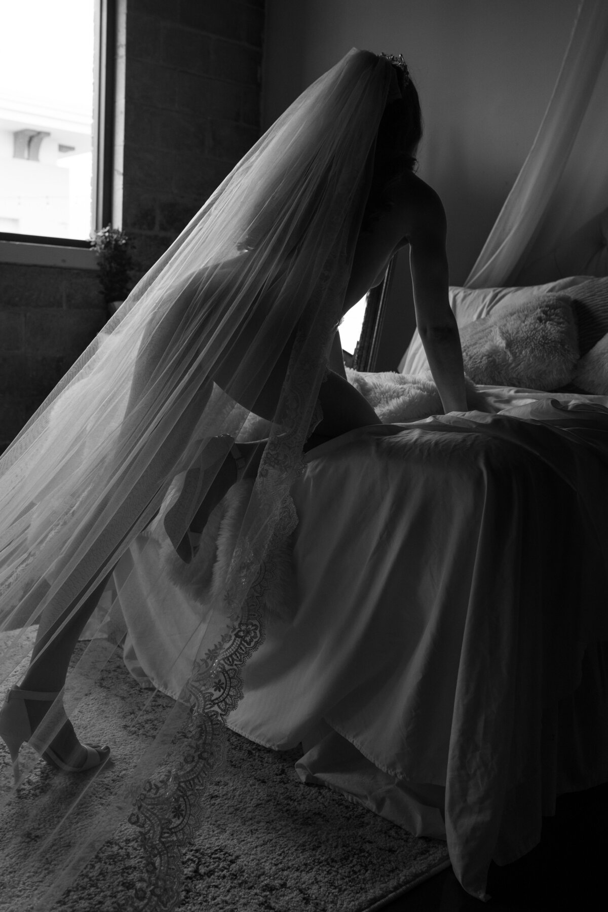 bridal boudoir photo