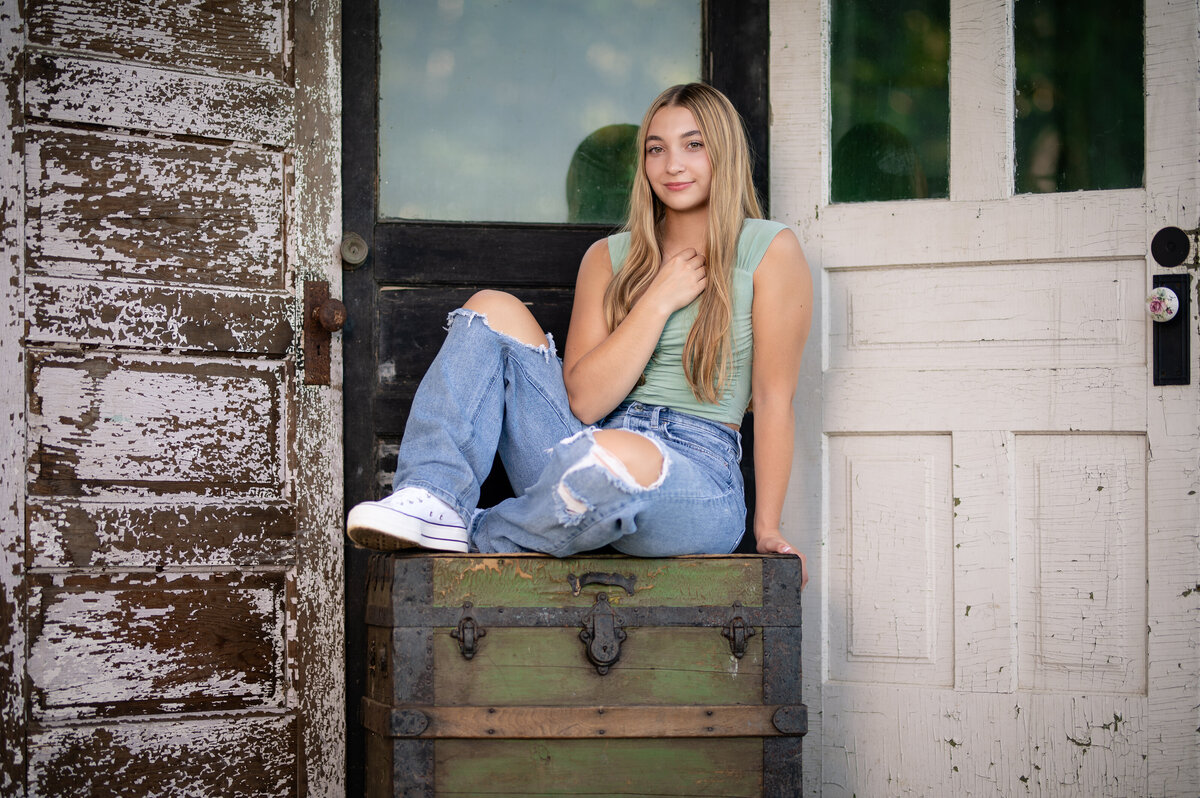 Emilie Fischer-97