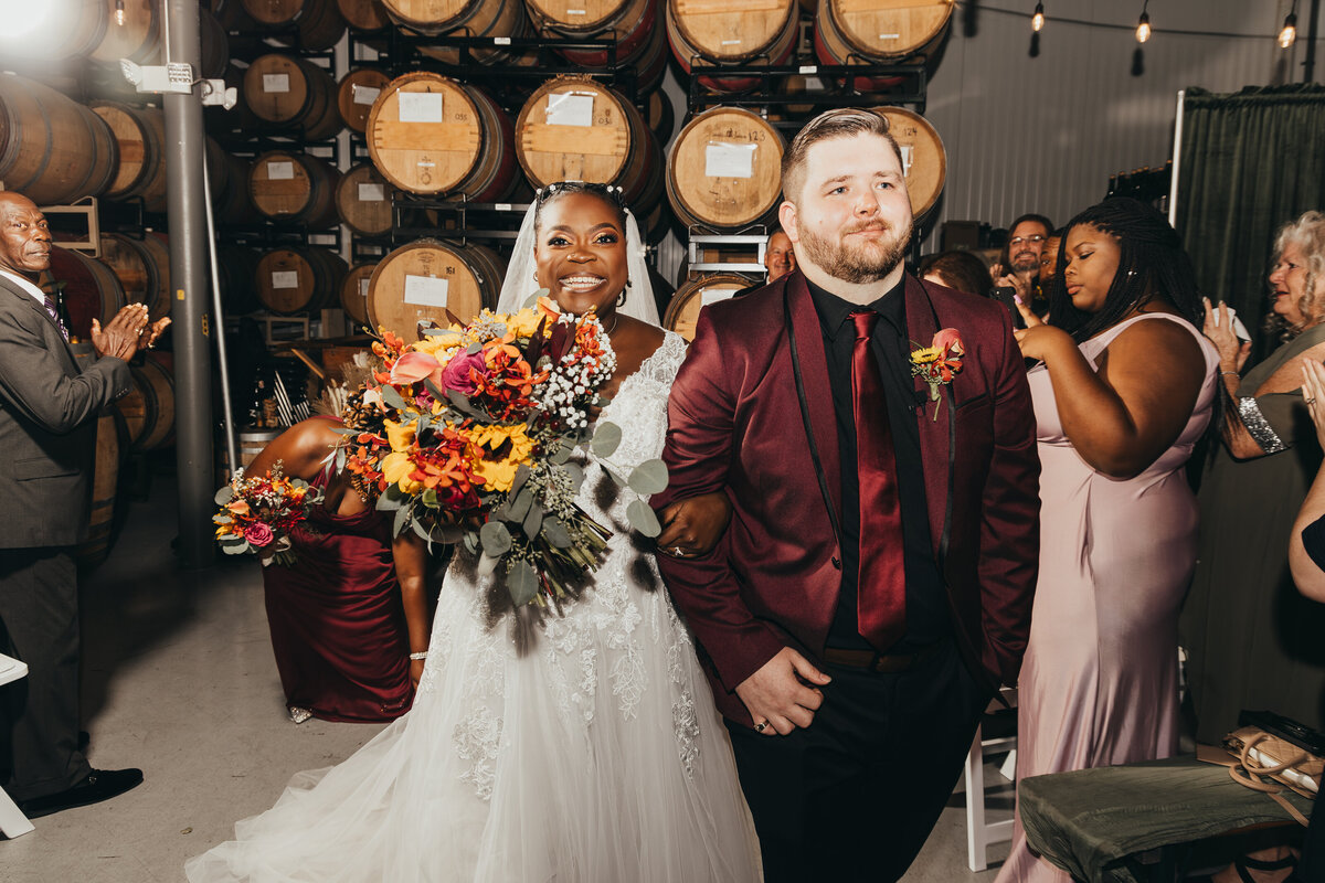 ariel-amir-photo-green-bench-elope-tampa-chantilly-chic-celebrations-6