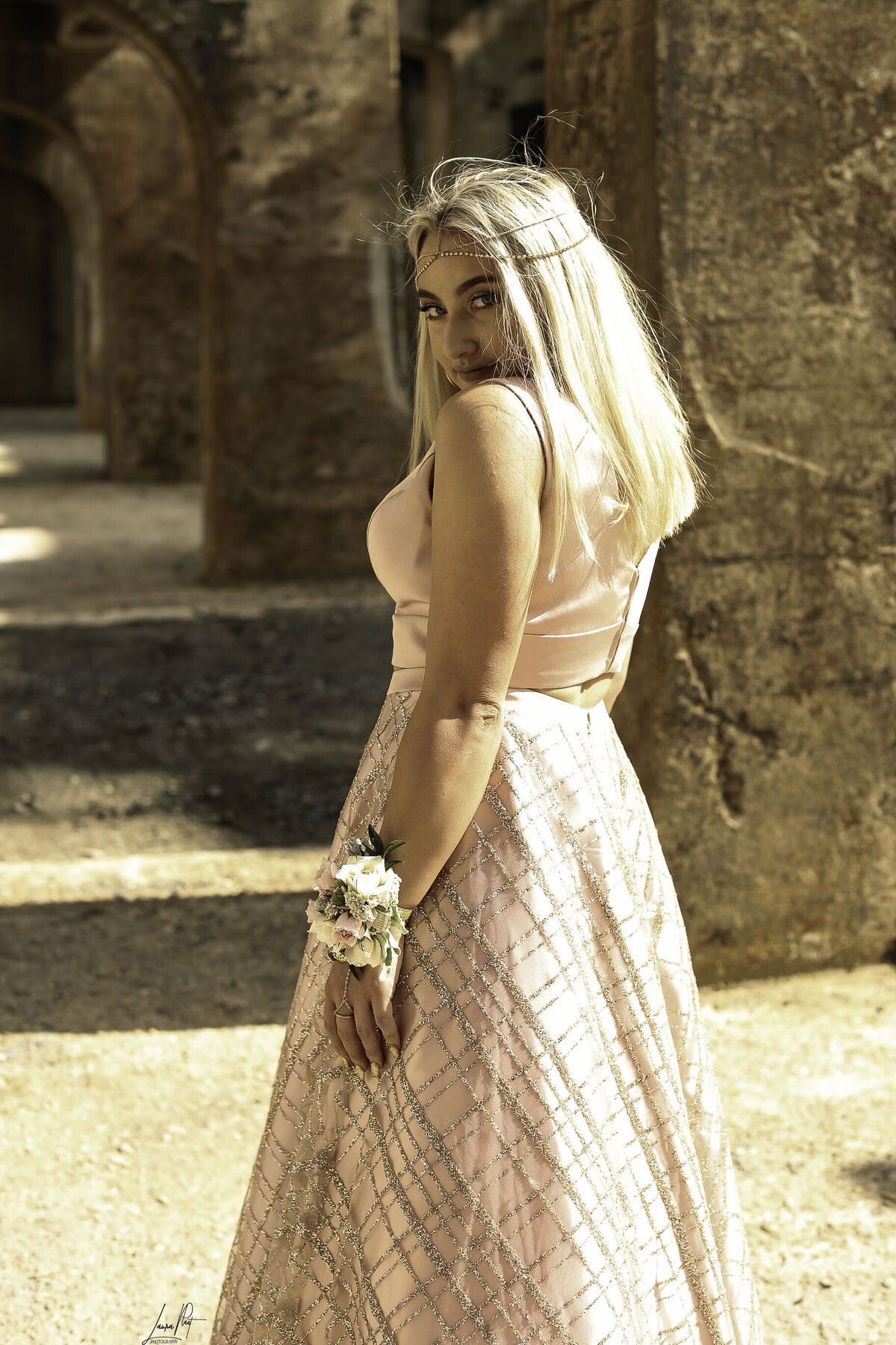 22