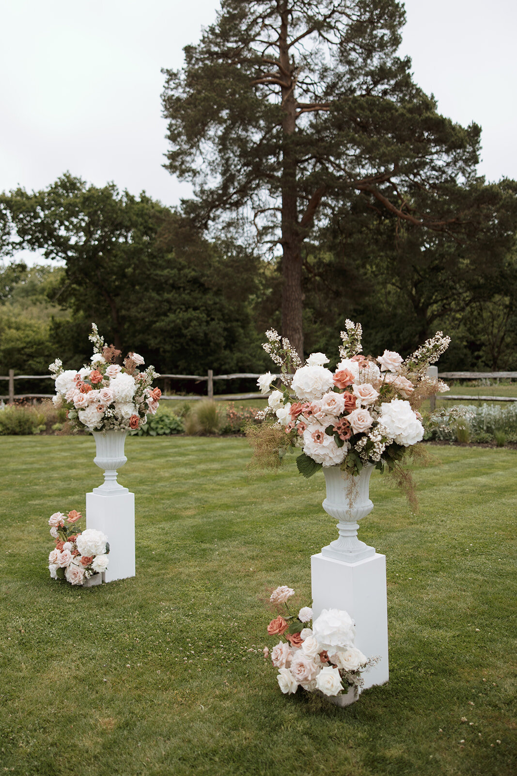 LIMEKILN wedding florist (12)