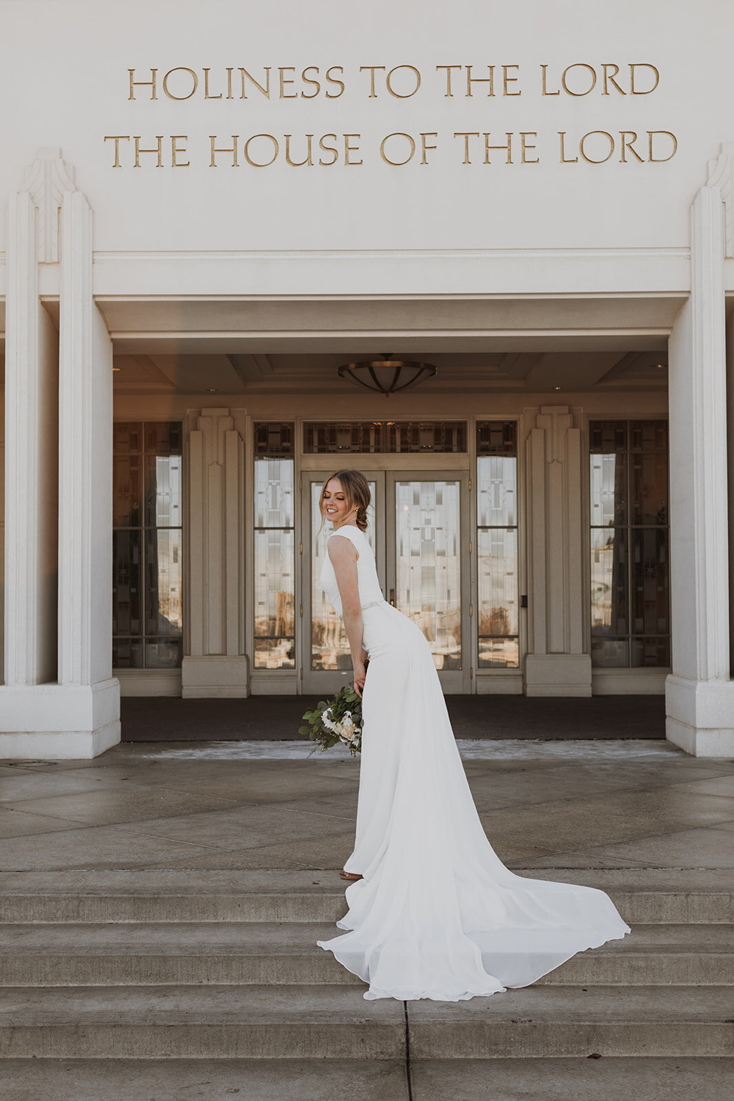 Classy_Temple_Wedding_18