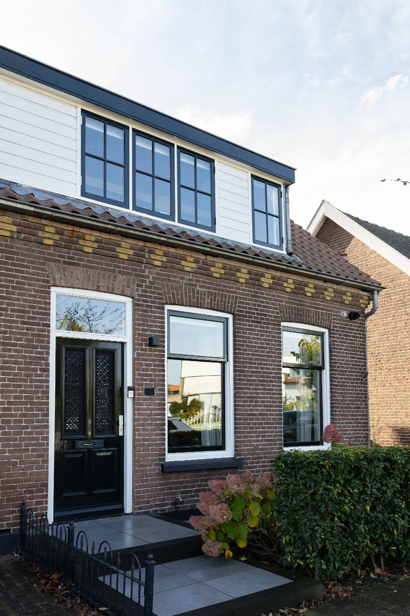 eindresultaat-project-dordrecht-interieurontwerp-verbouwing-jaren-30-woning-Dubbeldam-voorgevel