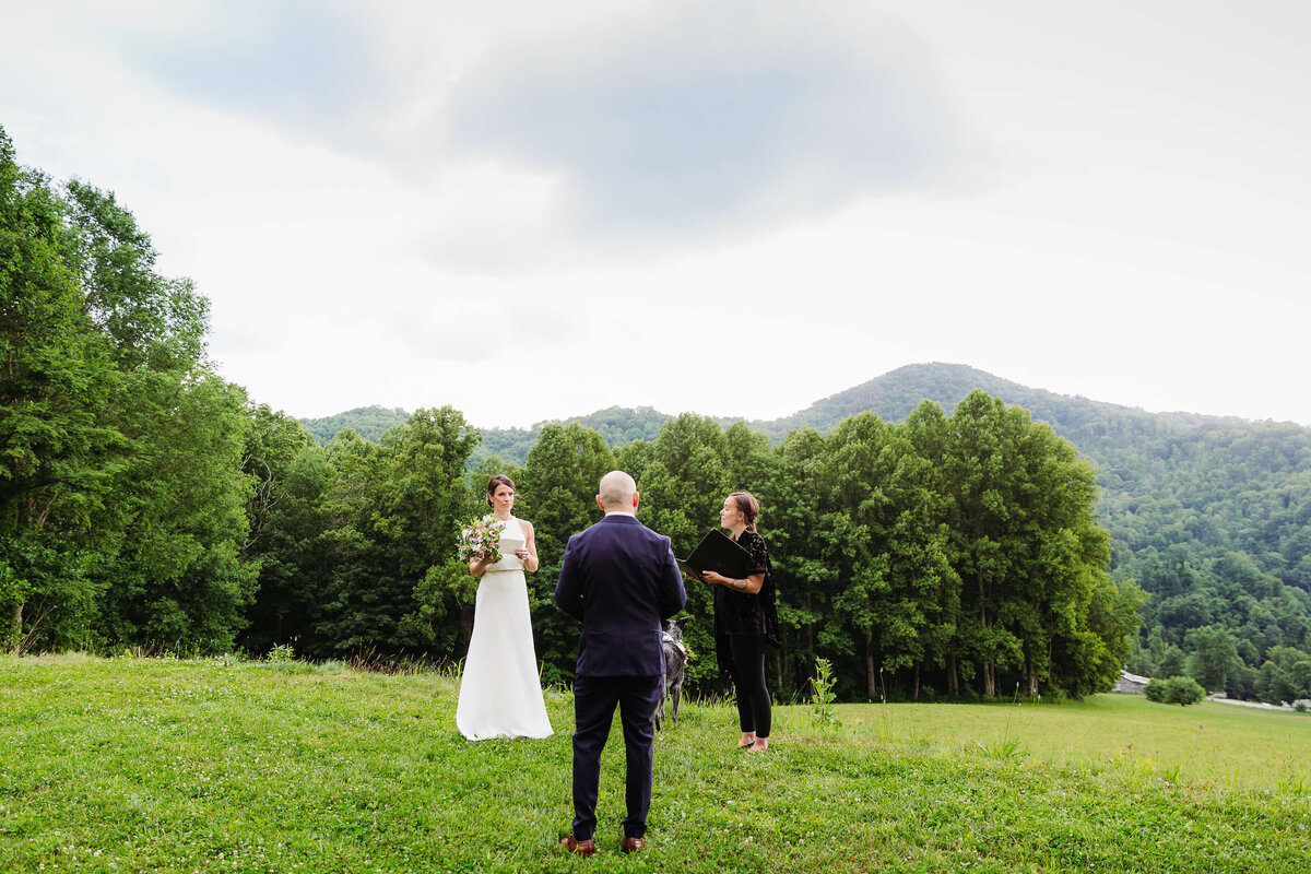 Hot-Springs-Cabin-NC-Elopement-23