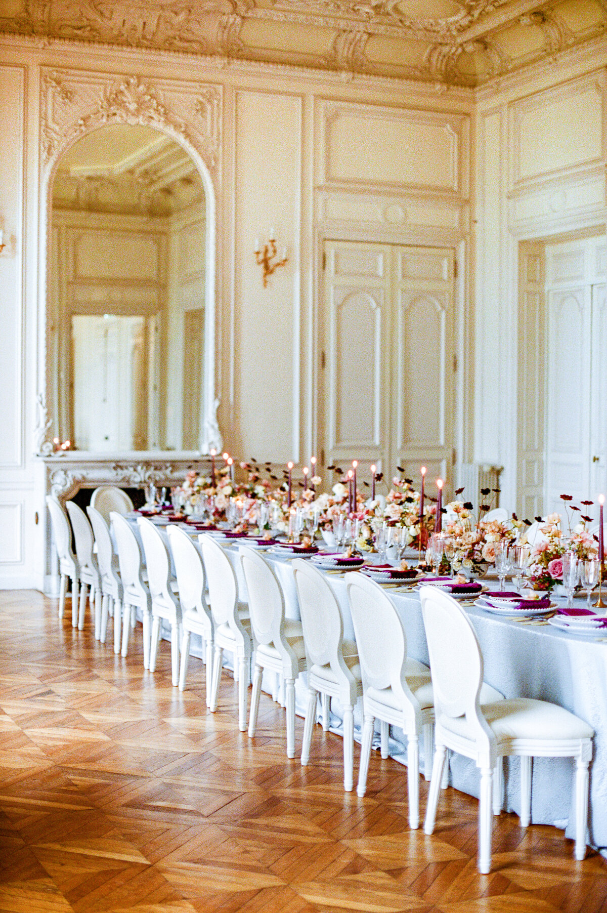 Wedding at Château de Santeny photographed by Lake Como Wedding photographer